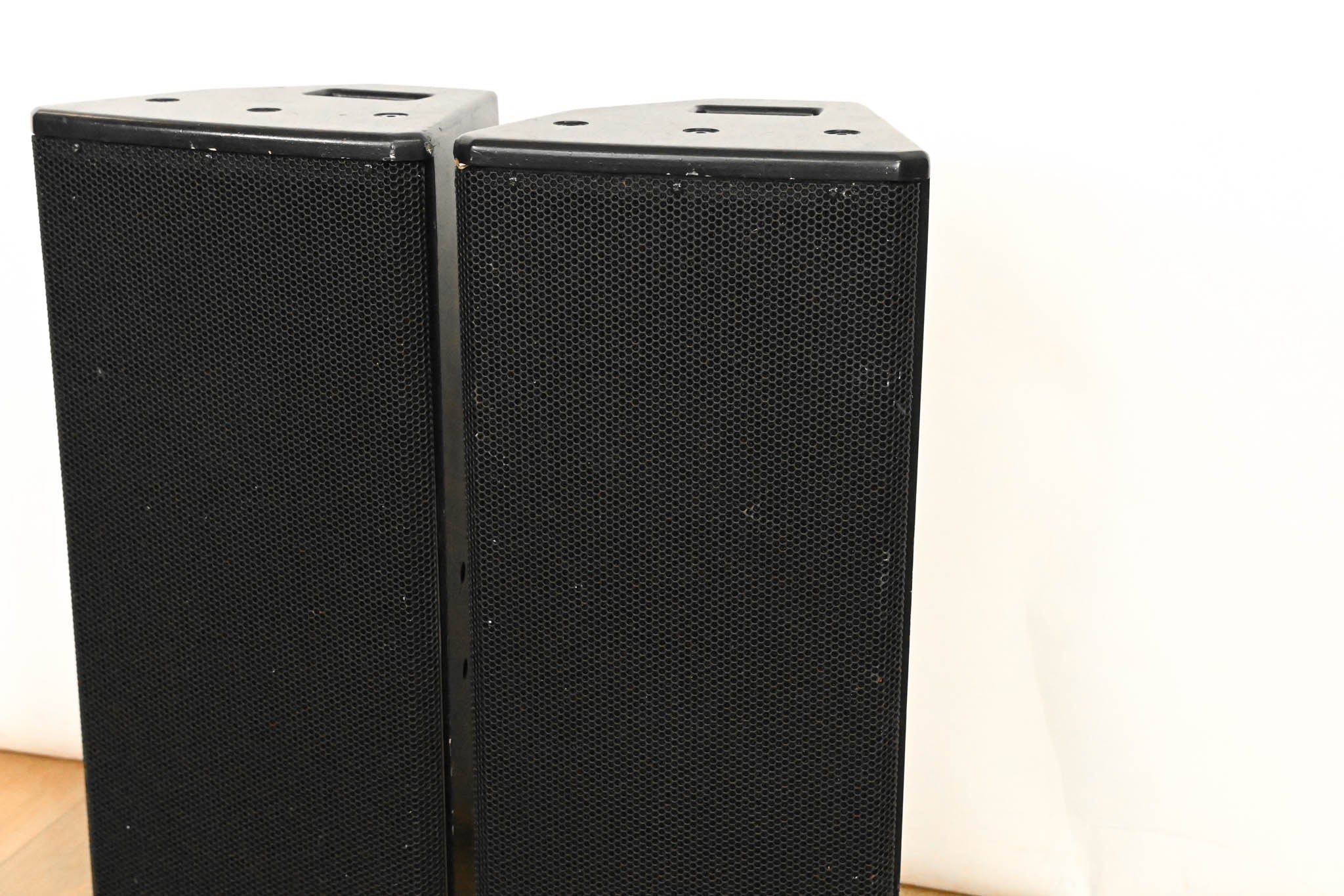 Yamaha IF2208 Dual 8" 2-Way Full-Range Loudspeaker (PAIR)