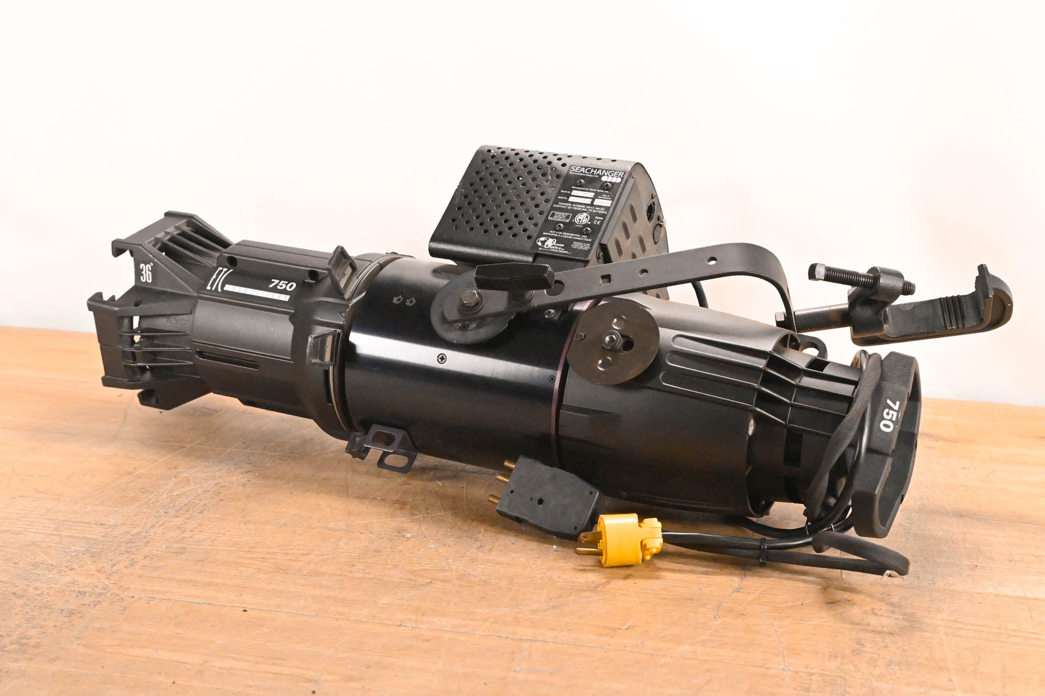 ETC Source Four 750 36 Degree Leko w/OceanOptics SeaChanger Color Engine