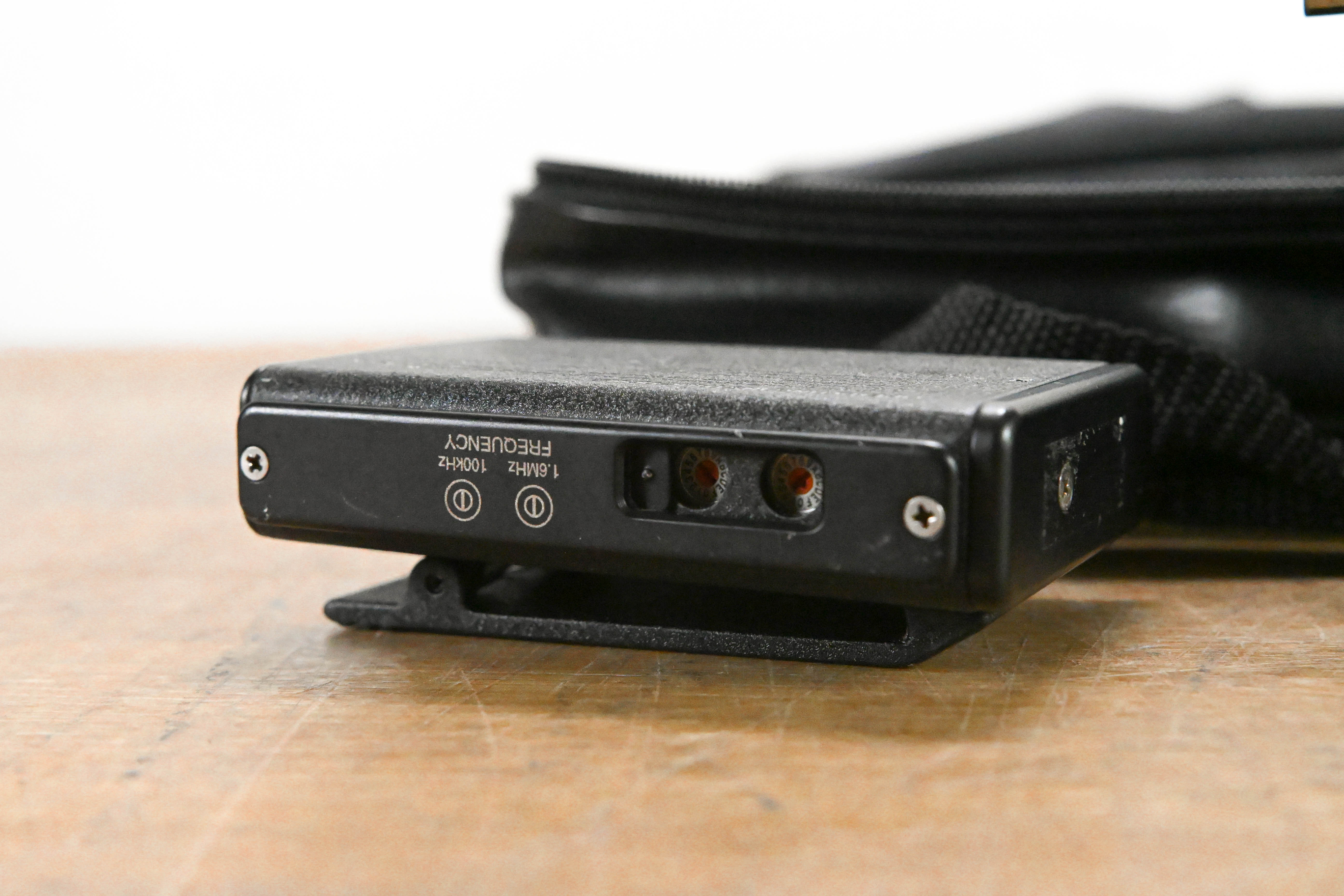 Lectrosonics T1 IFB Transmitter & R1a Receiver Block 21 w/ Case