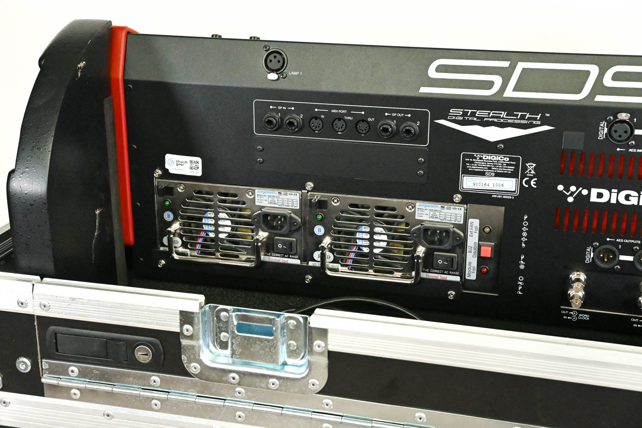 DiGiCo SD9 Digital Mixing Console with Road Case