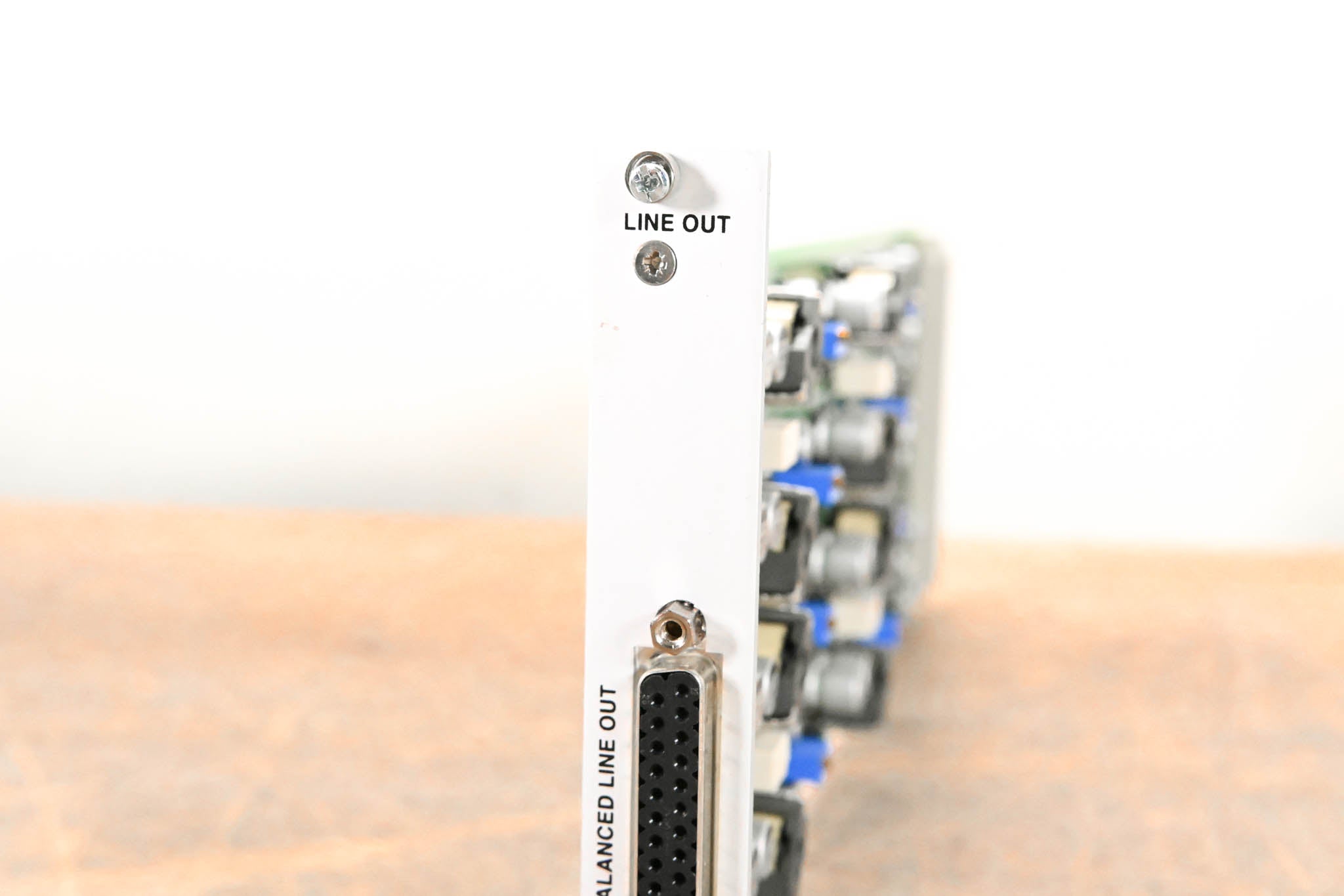 Studer 8-Channel Analog Line Out Card for D21m & D23m Modular I/O System