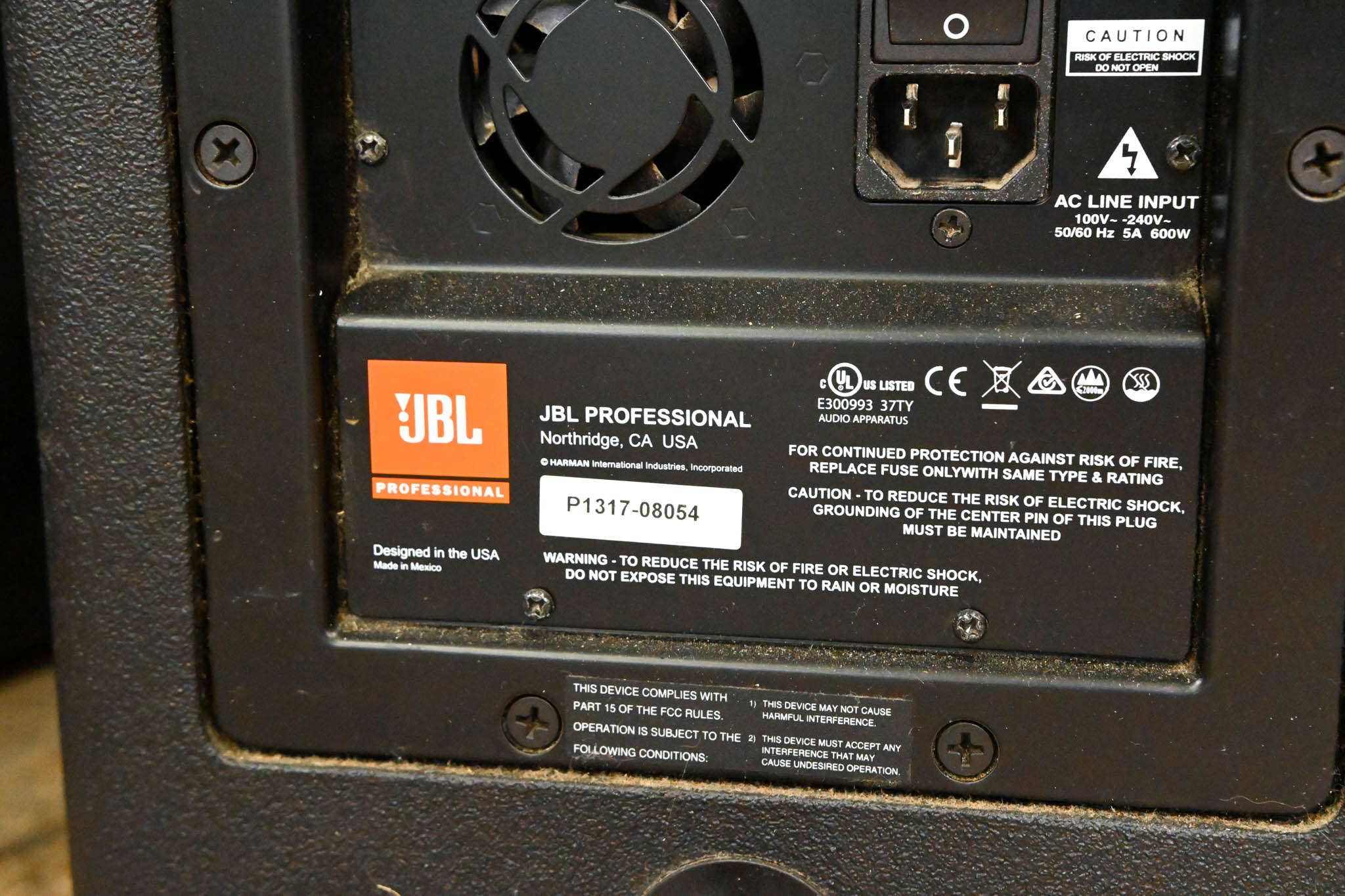 JBL PRX735 15" Three-Way Full-Range Main System (PAIR)