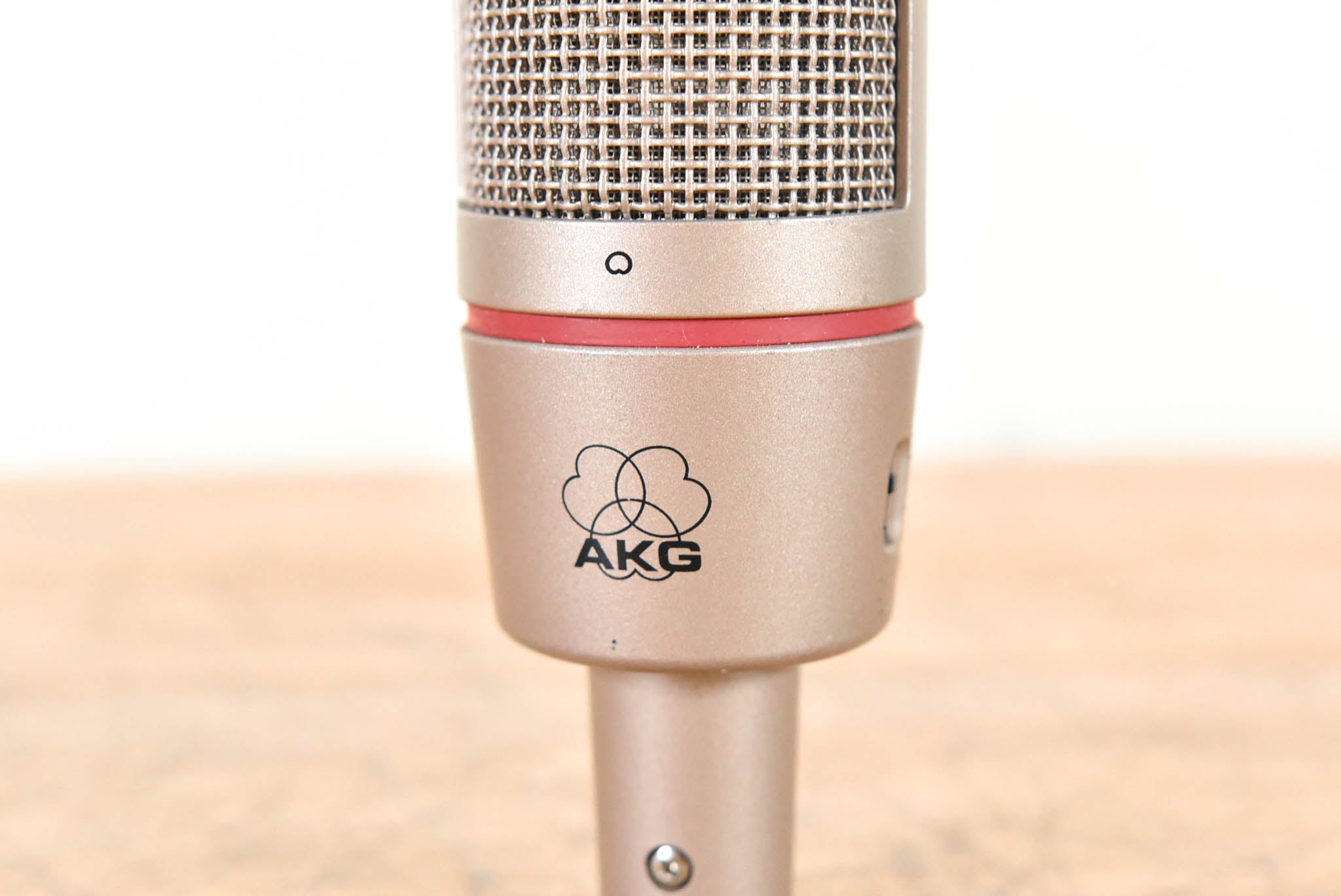 AKG C2000B Small-Diaphragm Cardioid Condenser Microphone