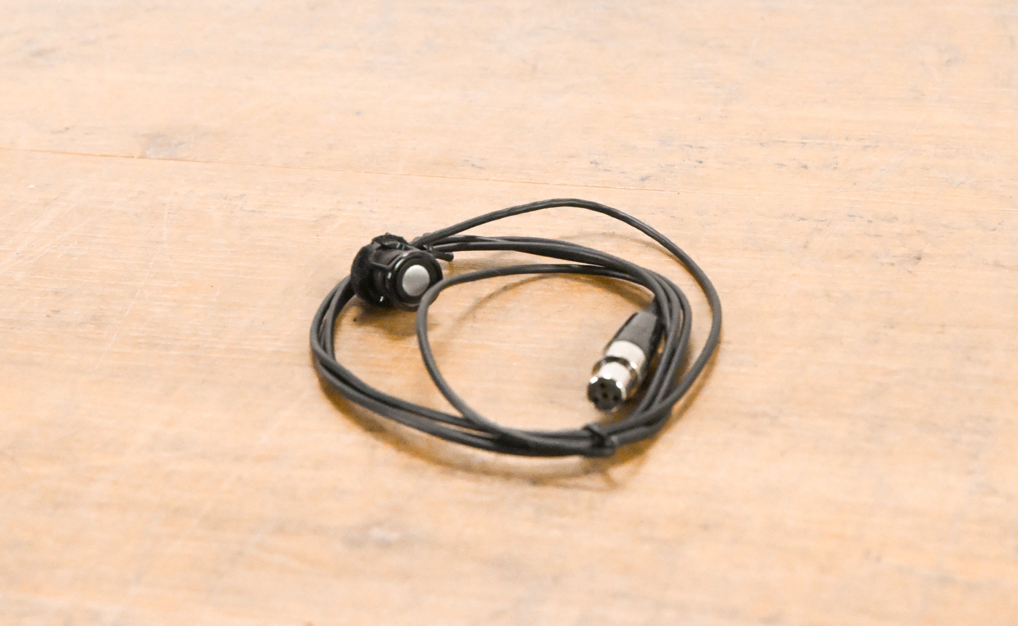 Shure WL184 Supercardioid Lavalier Microphone with TA4F Connector