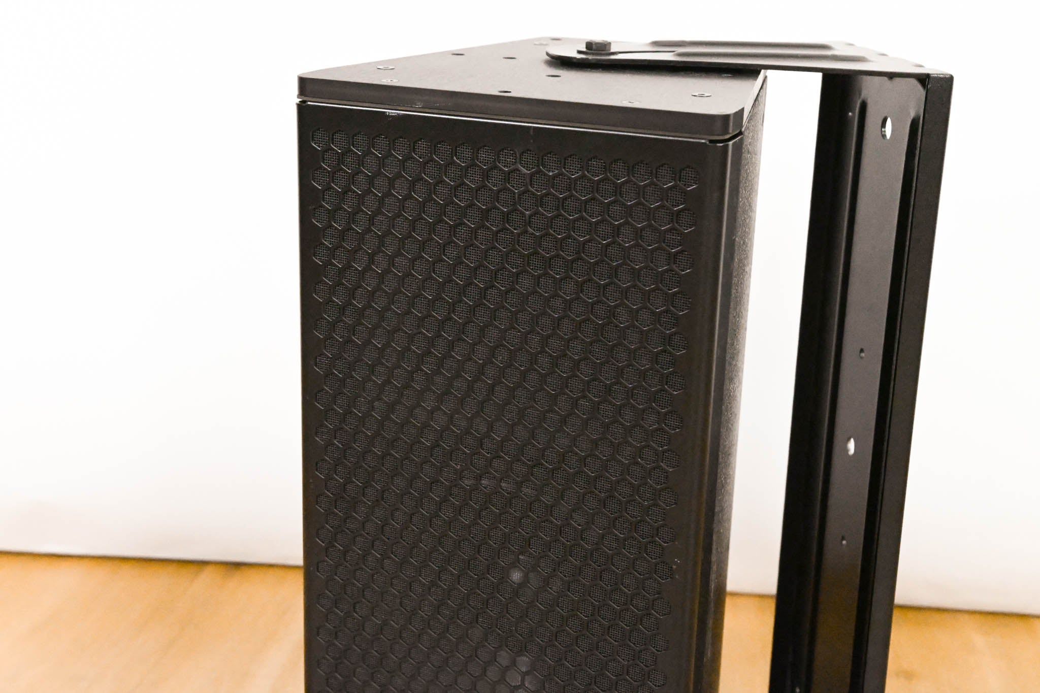 Meyer Sound UPJunior UltraCompact VariO Loudspeaker