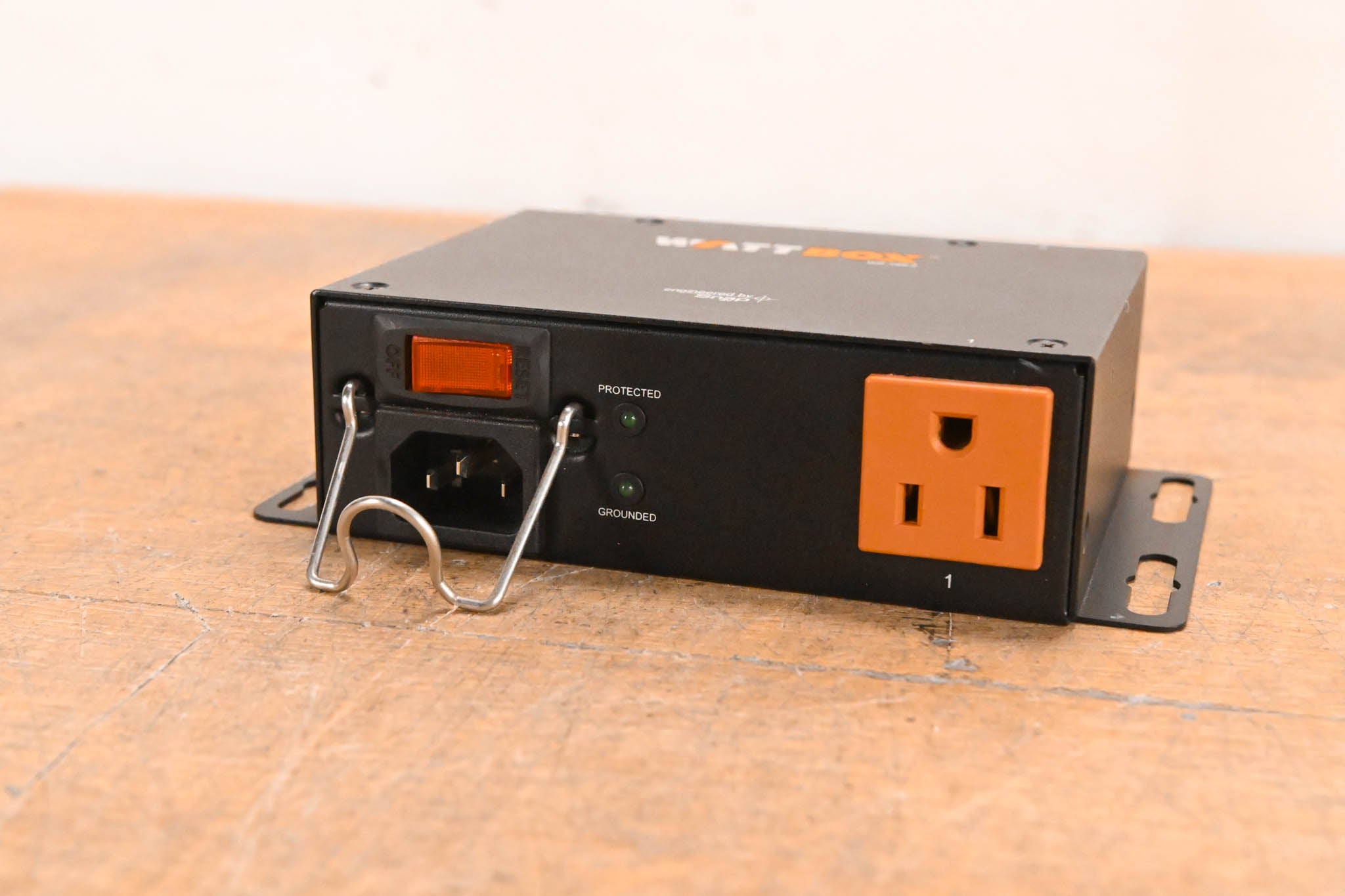 WattBox WB-200-2 Mounted Power Conditioner with 2 Outlets