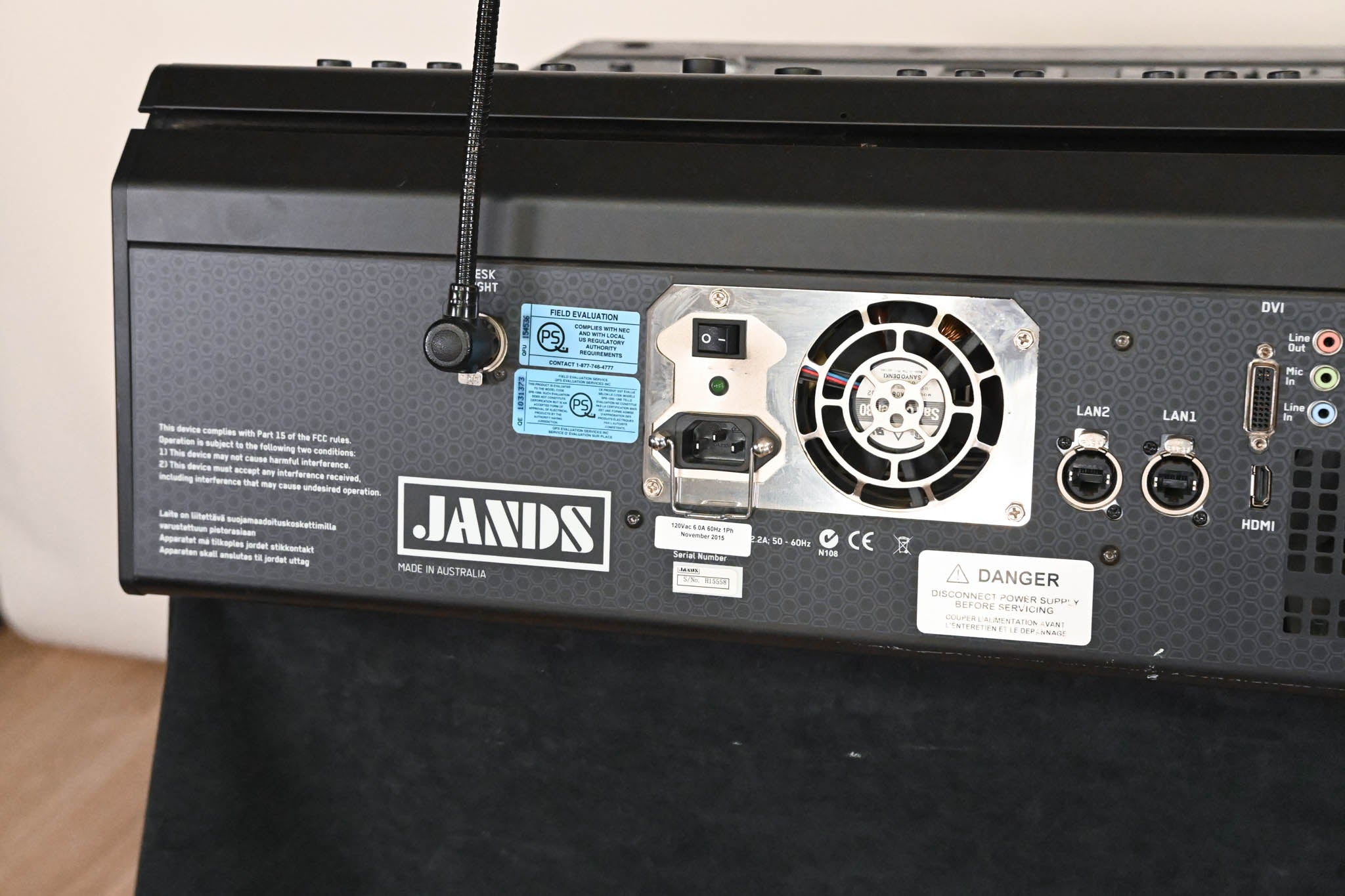 Jands Vista L5 Lighting Control Console