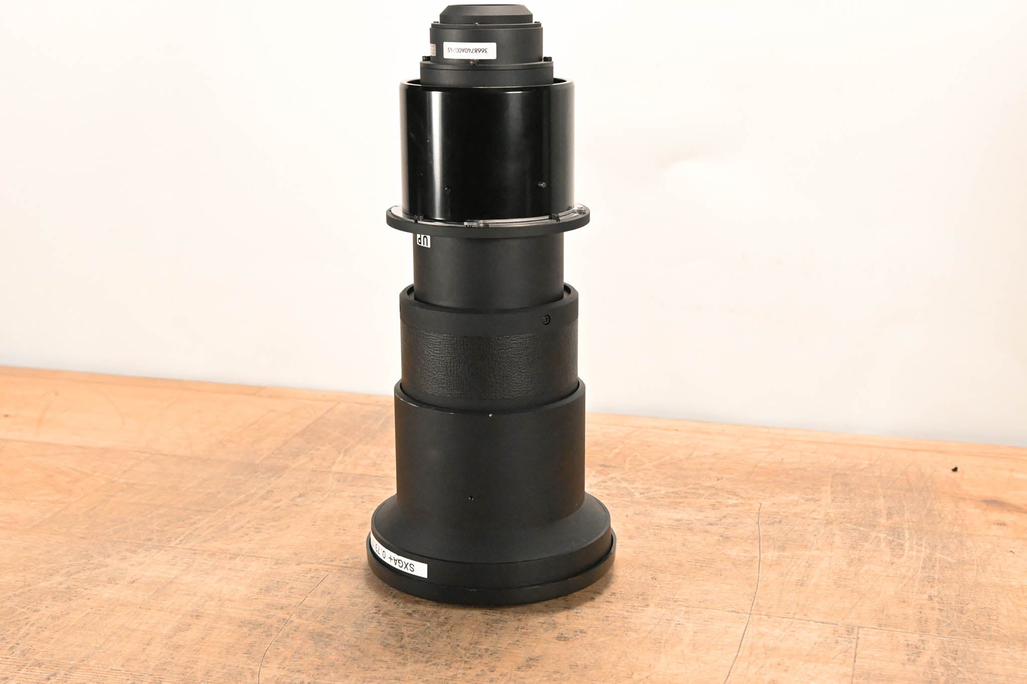 Konica Minolta SXGA+ 0.73:1 Projector Lens