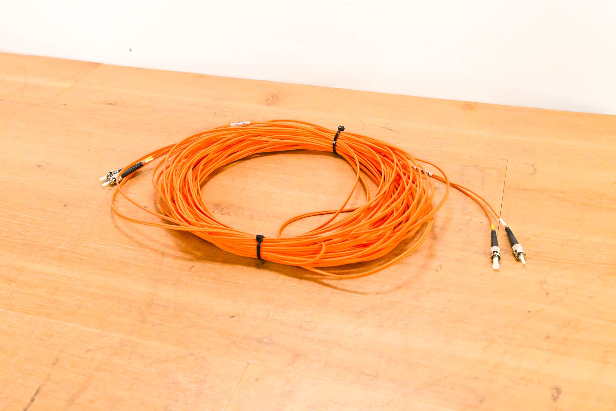 Tripp Lite ST-ST Duplex OM1 62.5/125 Multimode Fiber Cable - 100'