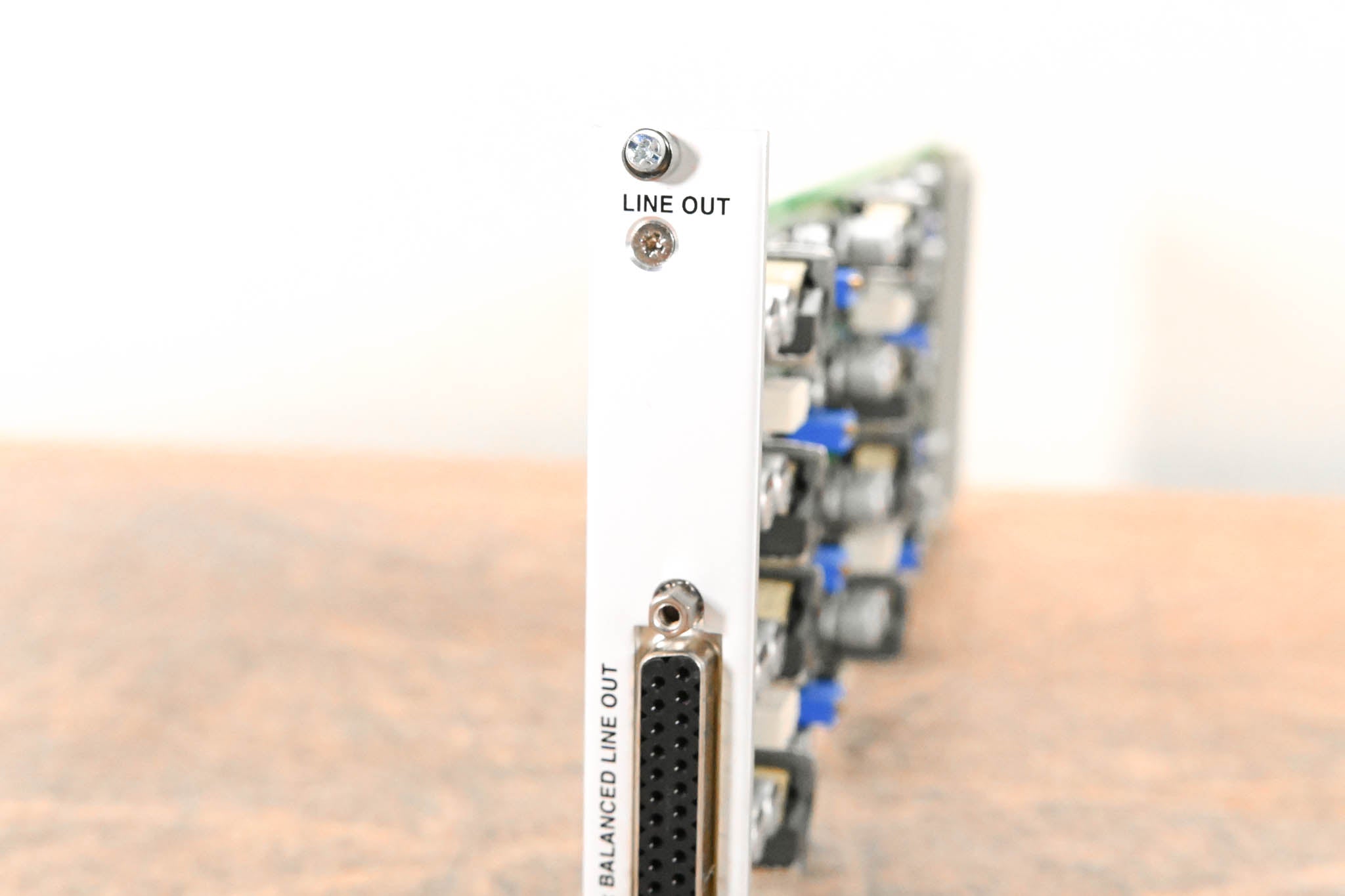 Studer 8-Channel Analog Line Out Card for D21m & D23m Modular I/O System