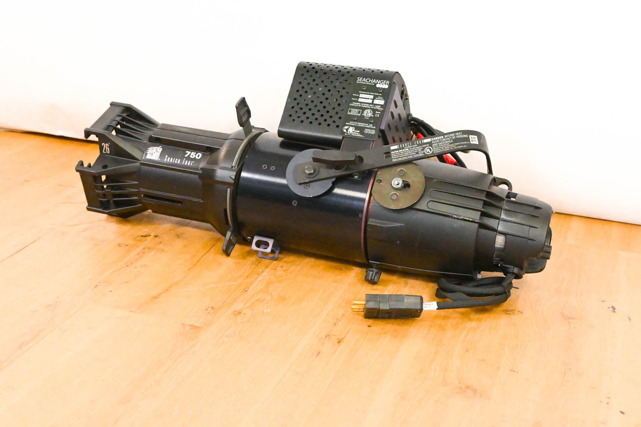 ETC Source Four 750 26 Degree Leko w/OceanOptics SeaChanger Color Engine