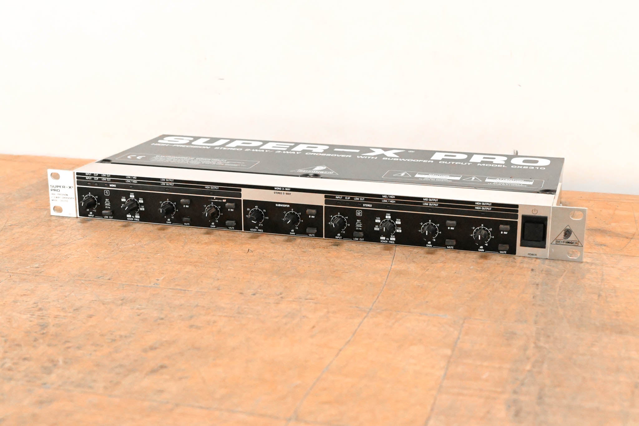 Behringer SUPER-X PRO CX2310 Stereo 2-Way/Mono 3-Way Crossover