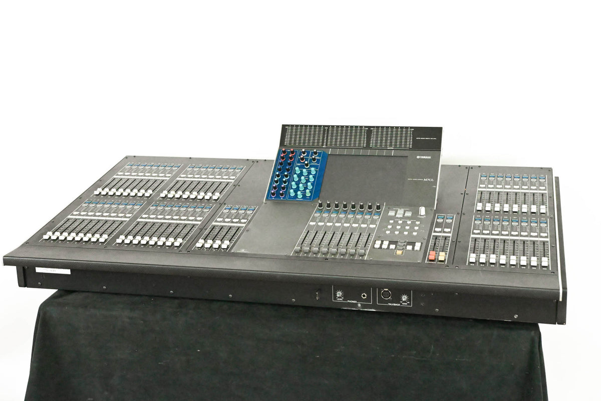 Yamaha M7CL-48ES 48-Channel EtherSound Digital Audio Mixer