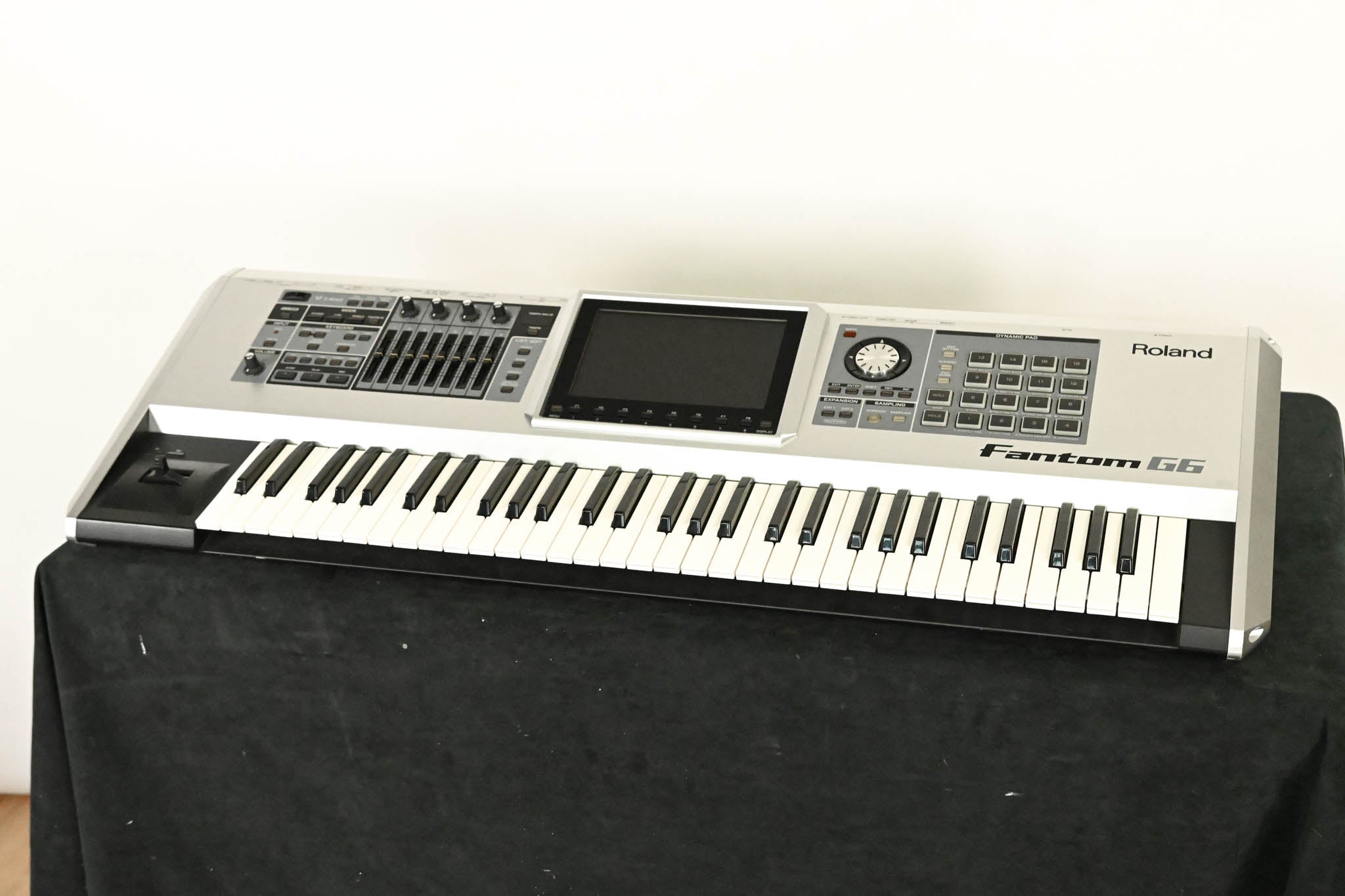 Roland Fantom-G6 61-Key Keyboard Workstation