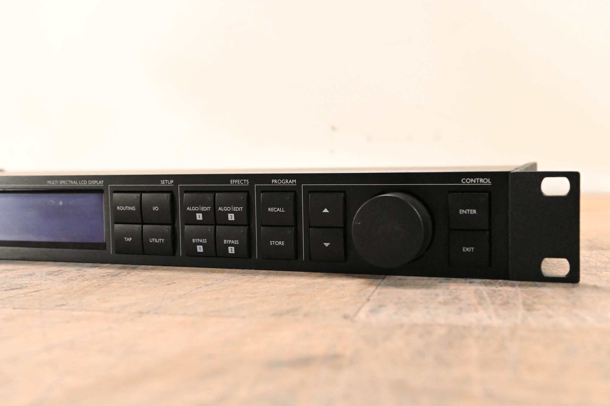 TC Electronic M-ONE XL Dual-Engine Effects Processor