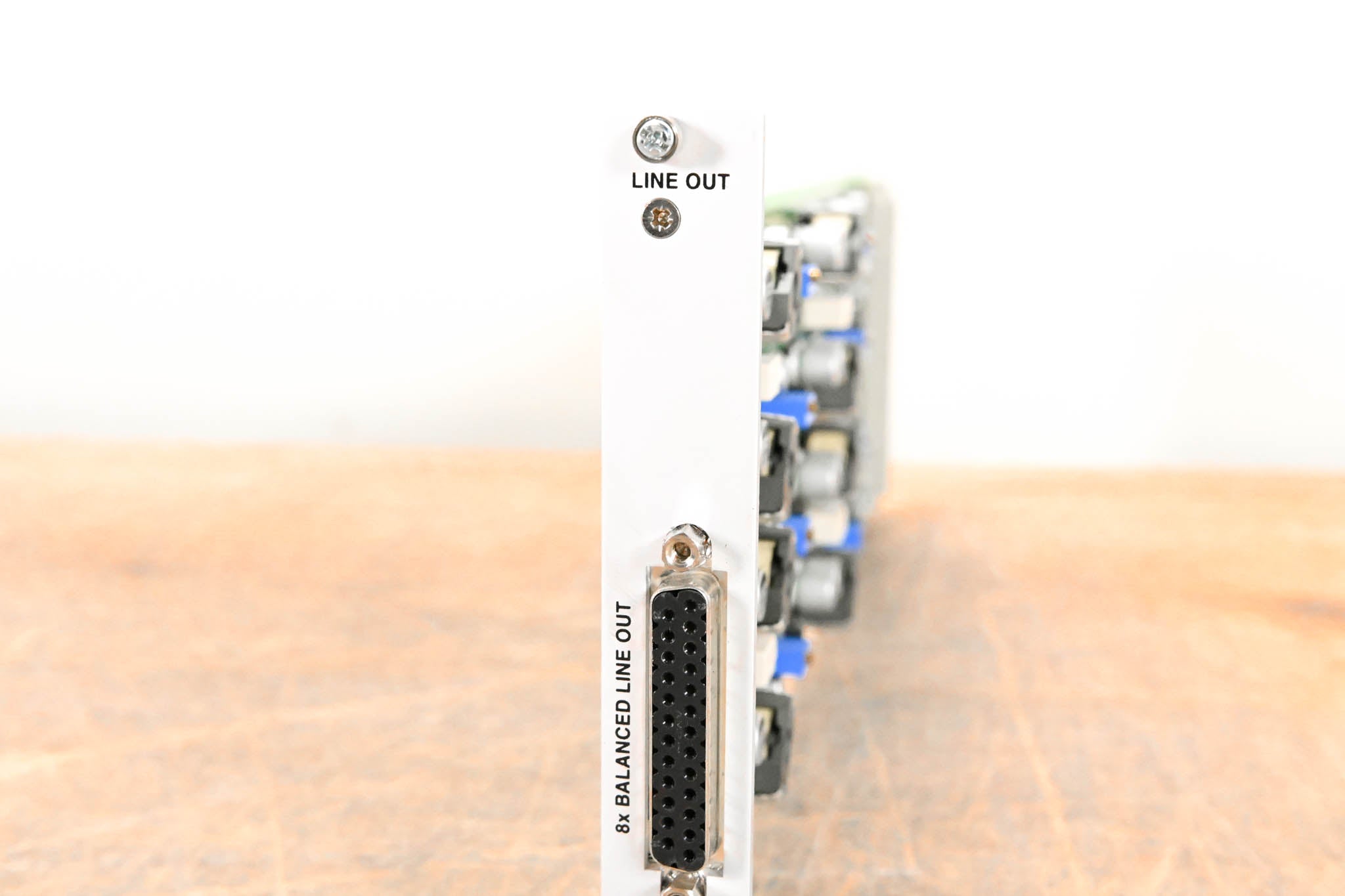 Studer 8-Channel Analog Line Out Card for D21m & D23m Modular I/O System