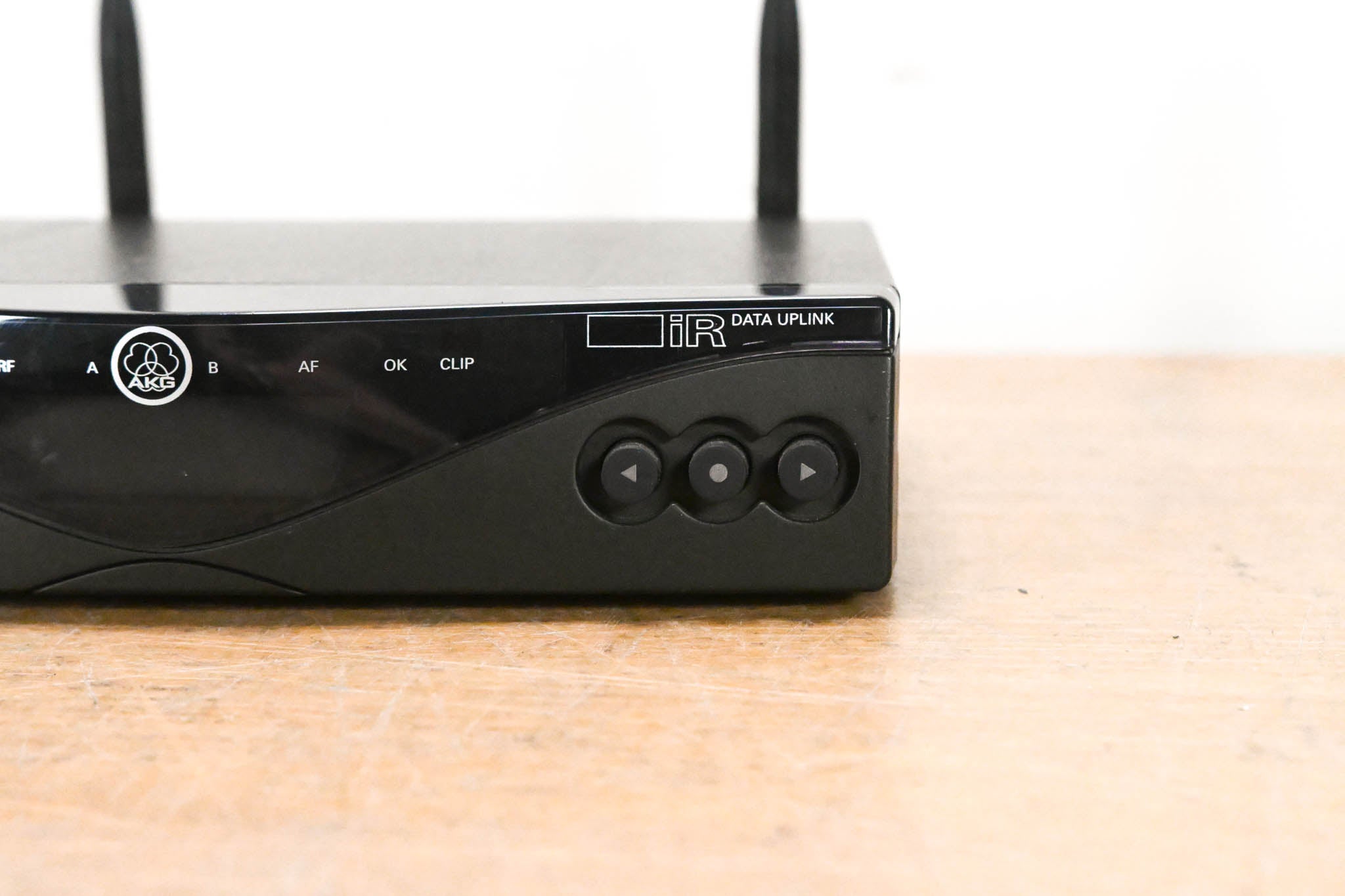 AKG SR450 Wireless Receiver - Band 1: 650.100-680 MHz (NO POWER SUPPLY)