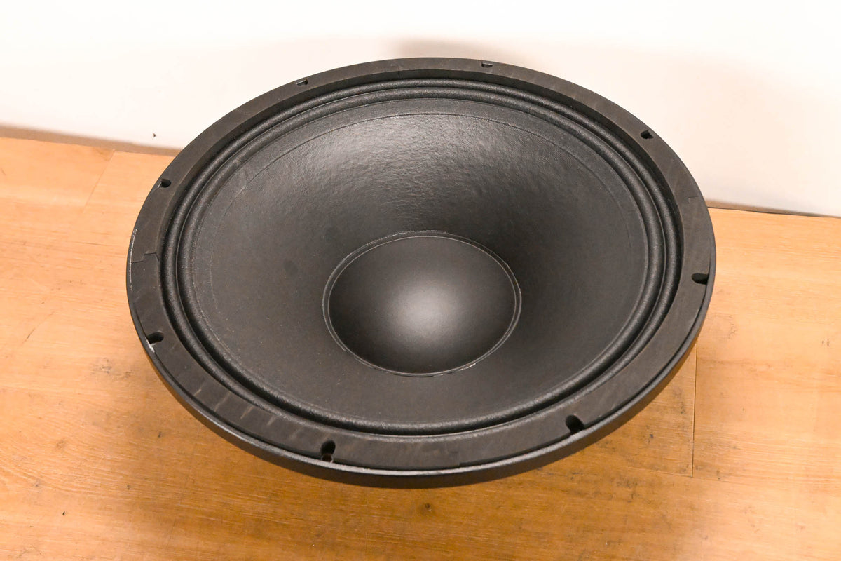 D.A.S. 18H 18" 600W Low Frequency Woofer / Speaker Component - 8 Ohm