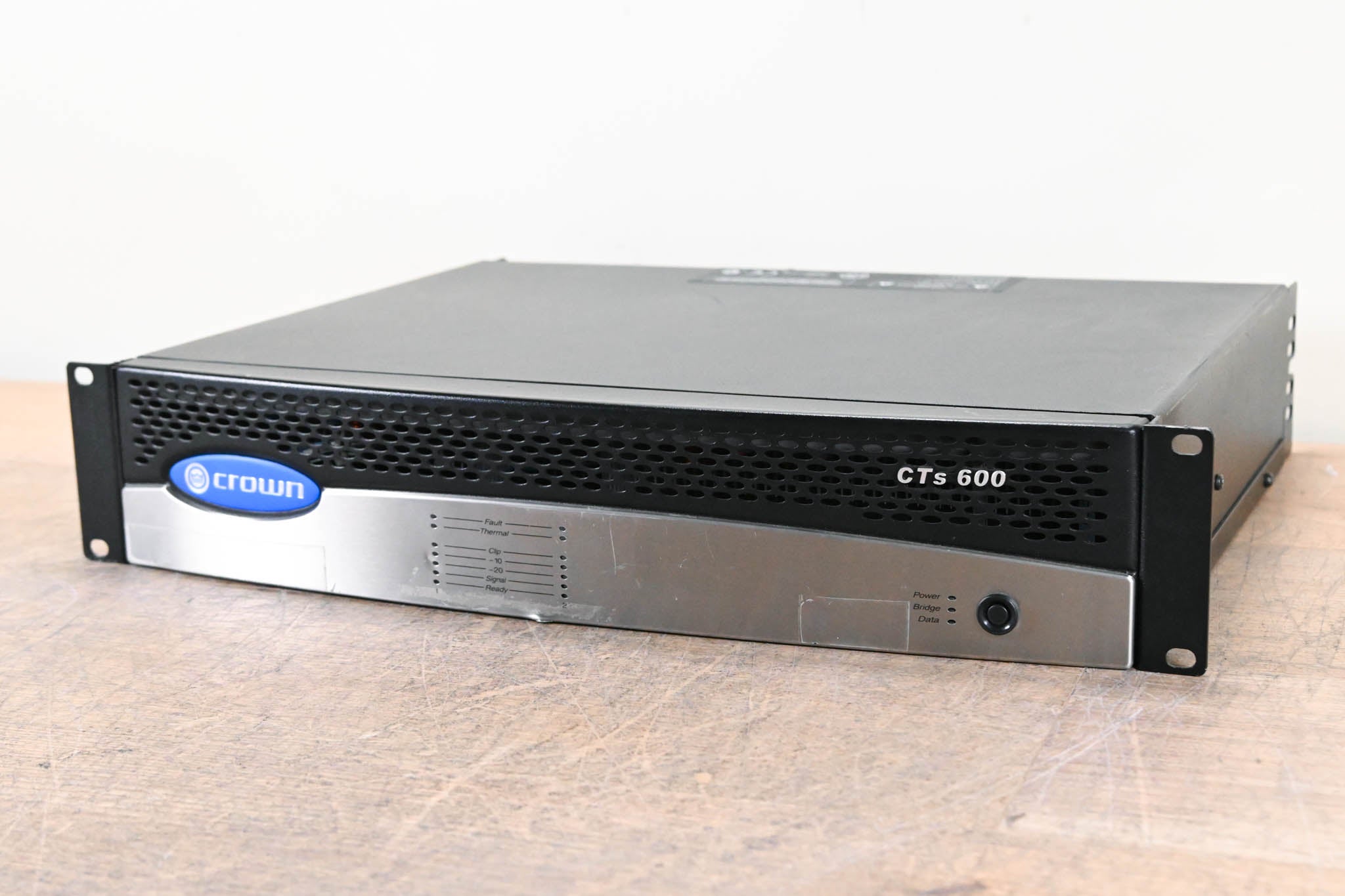 Crown CTs 600 Two-Channel 300W Power Amplifier