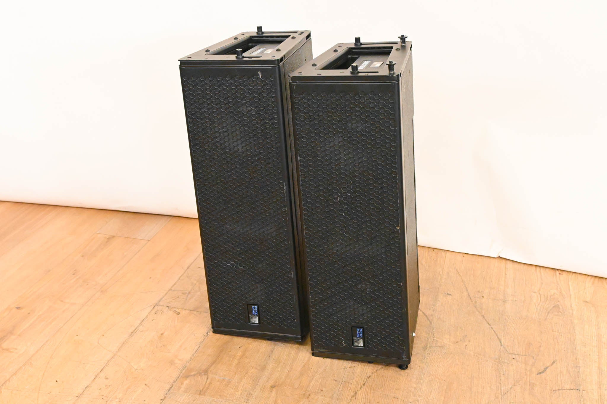 Meyer Sound M'elodie High-Power Curvilinear Array Loudspeaker (PAIR)