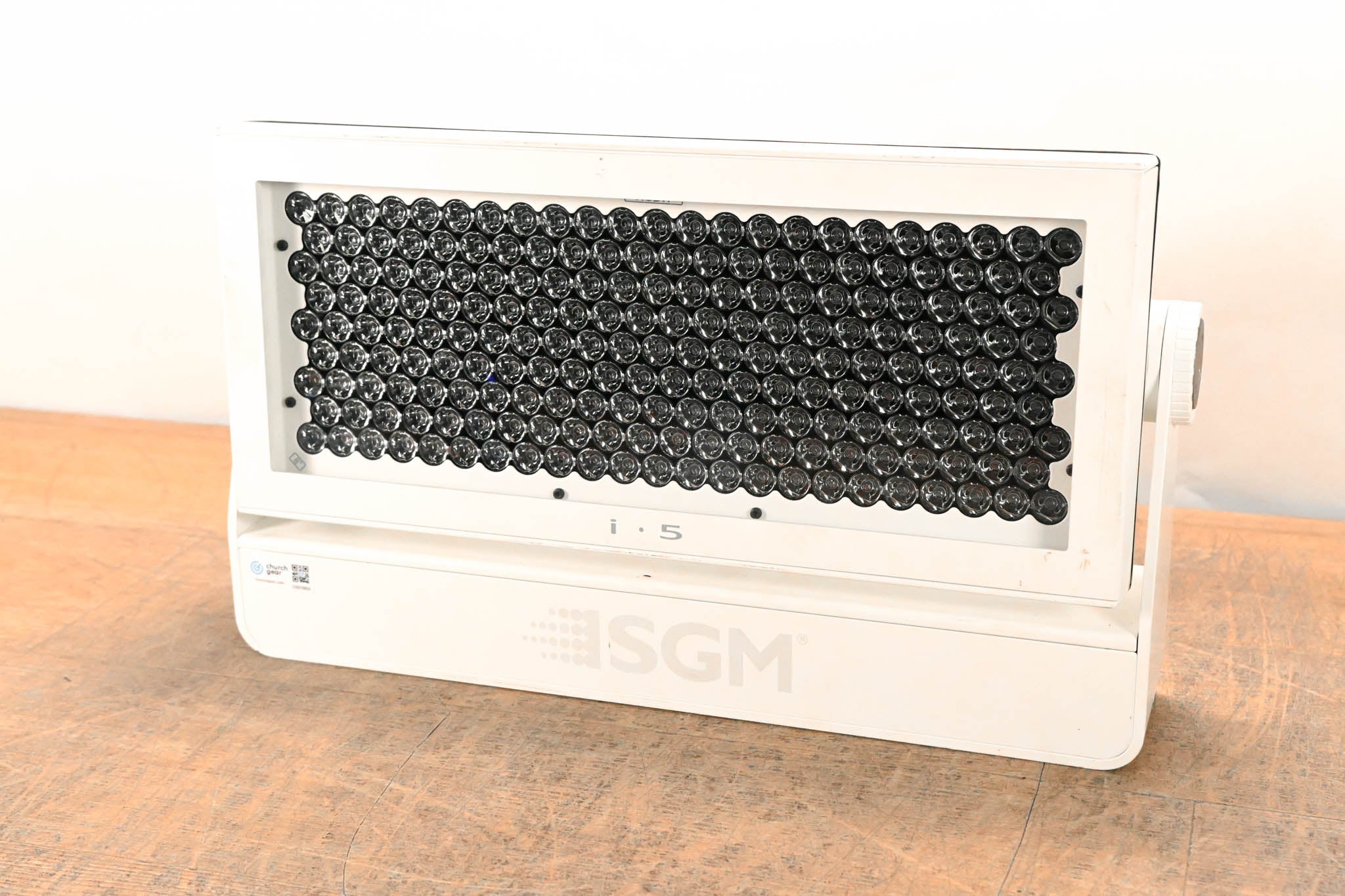 SGM i·5 RGBW POI Outdoor LED Wash Light