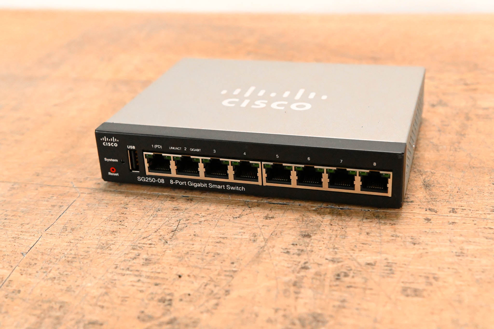 Cisco SG250-08 8-Port Gigabit Smart Switch (NO POWER SUPPLY)