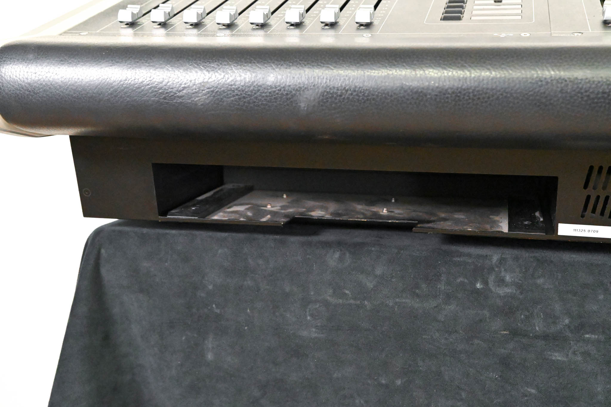 DiGiCo D1 Live Digital Mixing Console