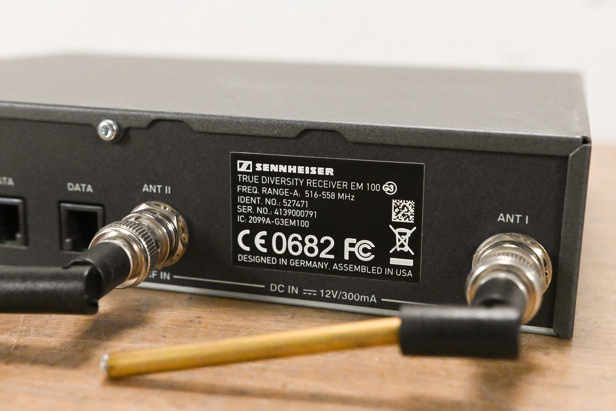 Sennheiser EM 100 G3 Wireless Receiver - 516-558 MHz (NO POWER SUPPLY)