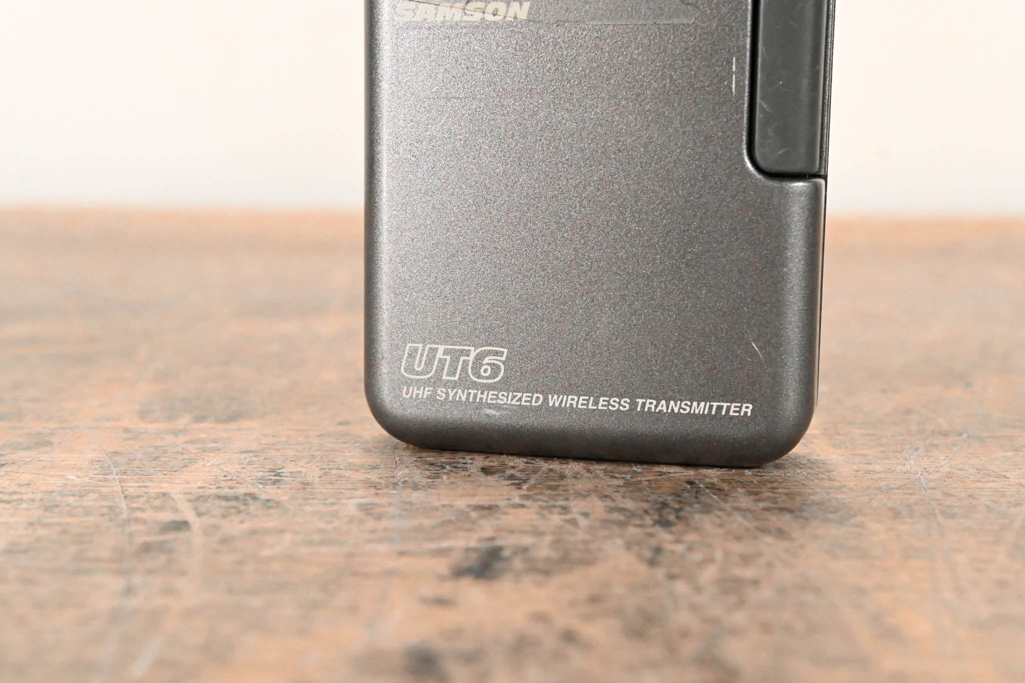 Samson UT6X VHF Wireless Bodypack Transmitter