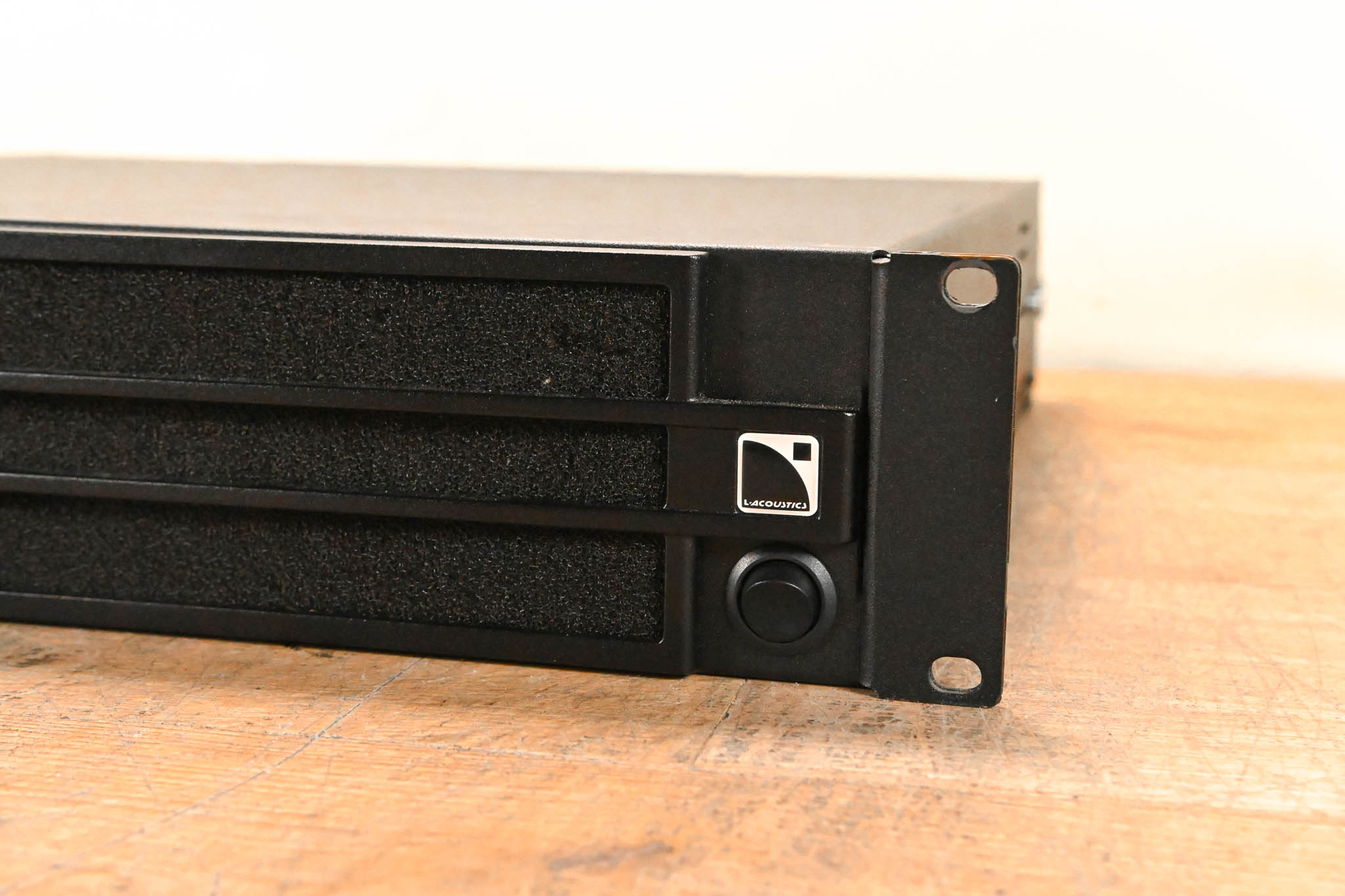 L-Acoustics LA8 US Four-Channel Amplified Controller