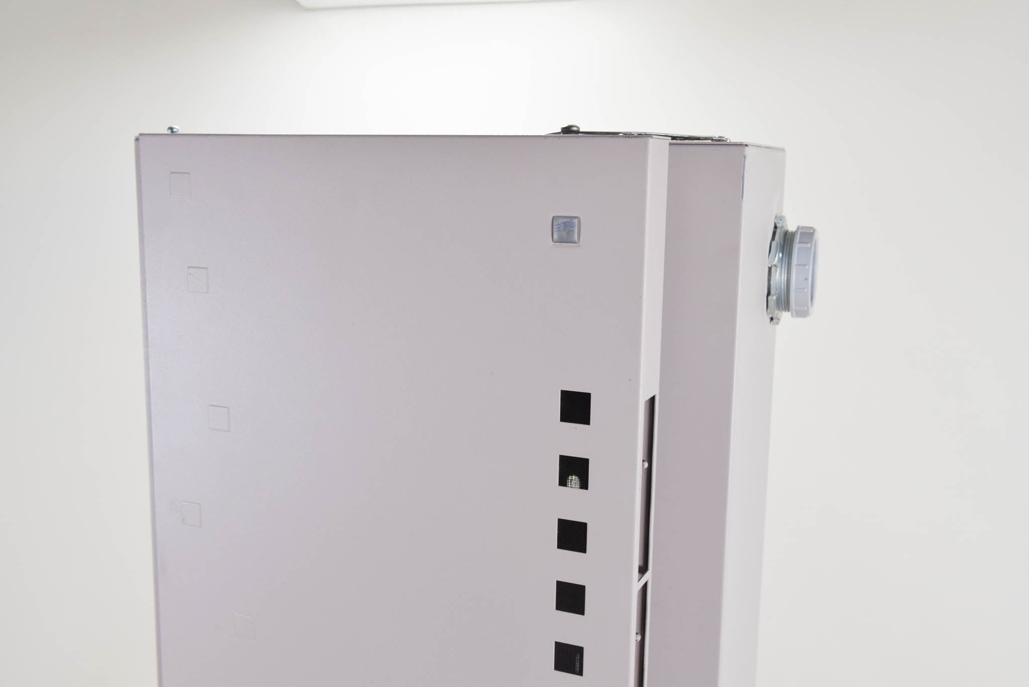 ETC Unison DR12 120V Dimming Rack