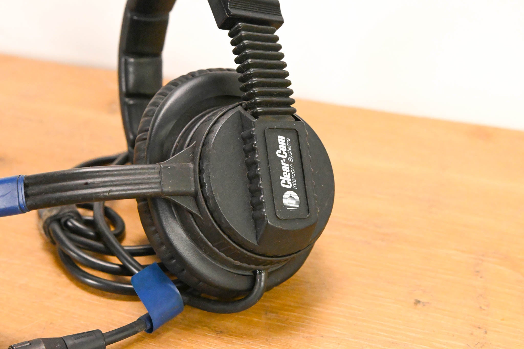 Clear-Com Single Muff Intercom Headset with 4-Pin Female XLR Connector