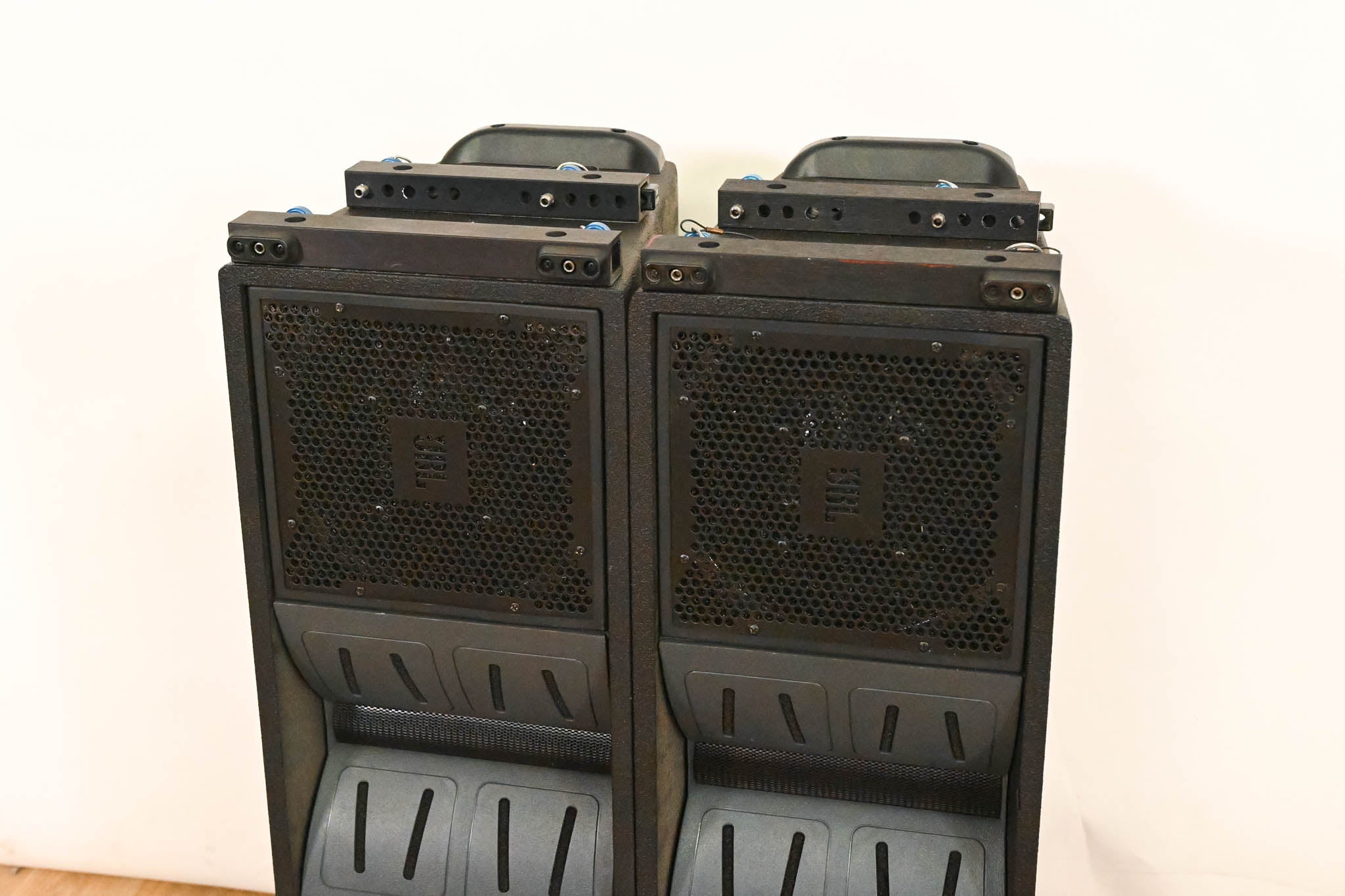 JBL VT4886 Dual 6.5" Passive Compact Line Array Loudspeakers (PAIR)