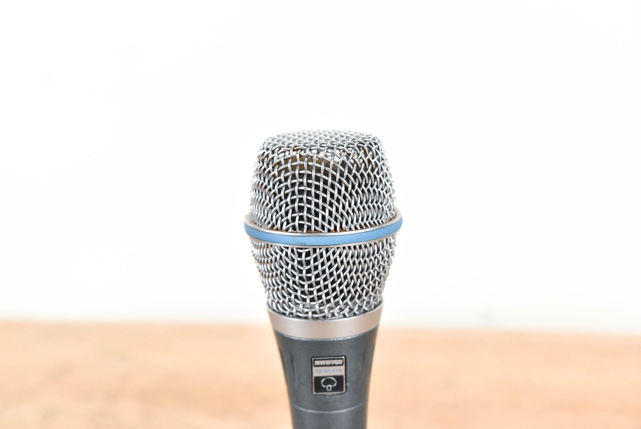 Shure BETA 87A Condenser Vocal Microphone