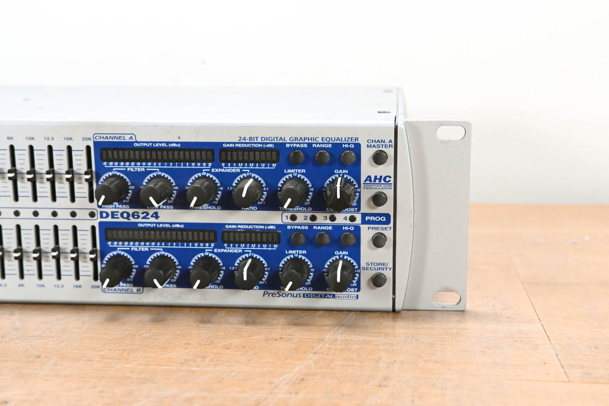 PreSonus DEQ624 24-Bit Digital Stereo 31-Band Graphic Equalizer