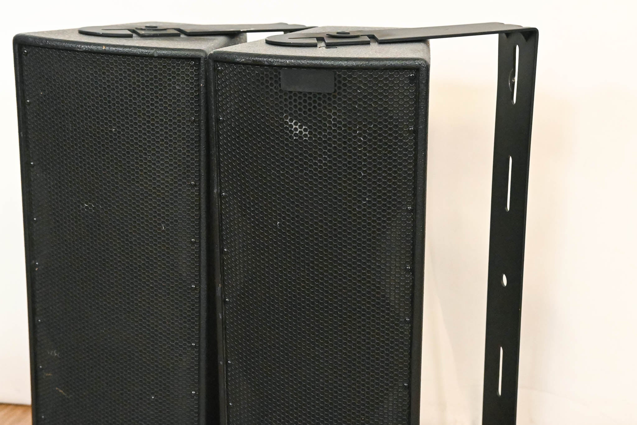 EAW JF80z Compact Two-Way Full Range Passive Loudspeaker (PAIR)