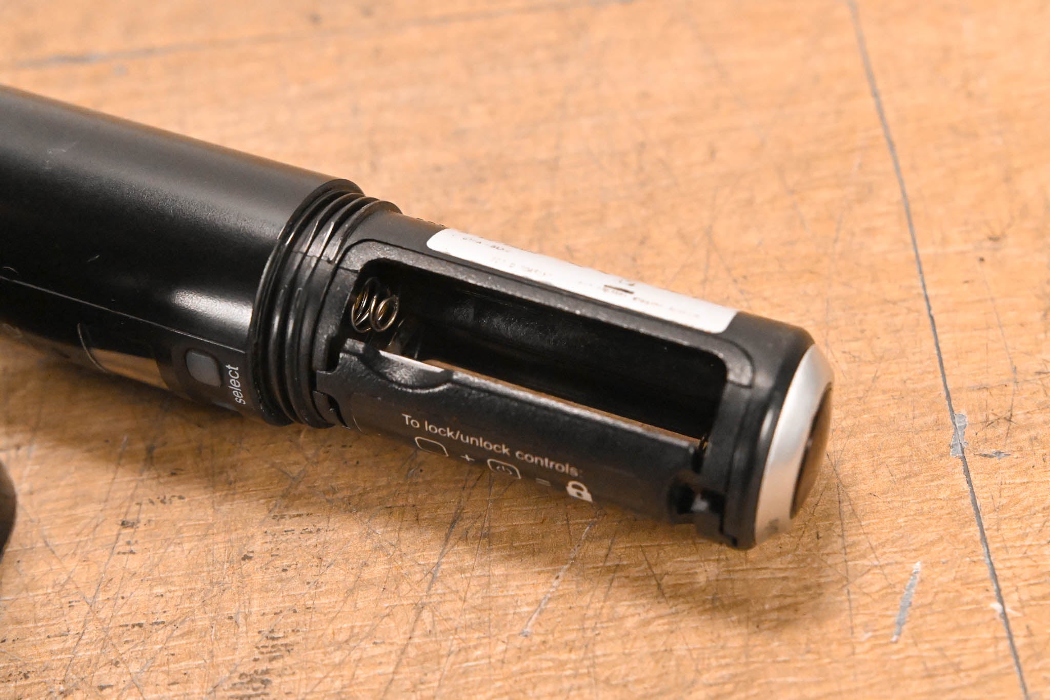 Shure SLX2/BETA87A Wireless Handheld Transmitter - J3 Band: 572-596 MHz