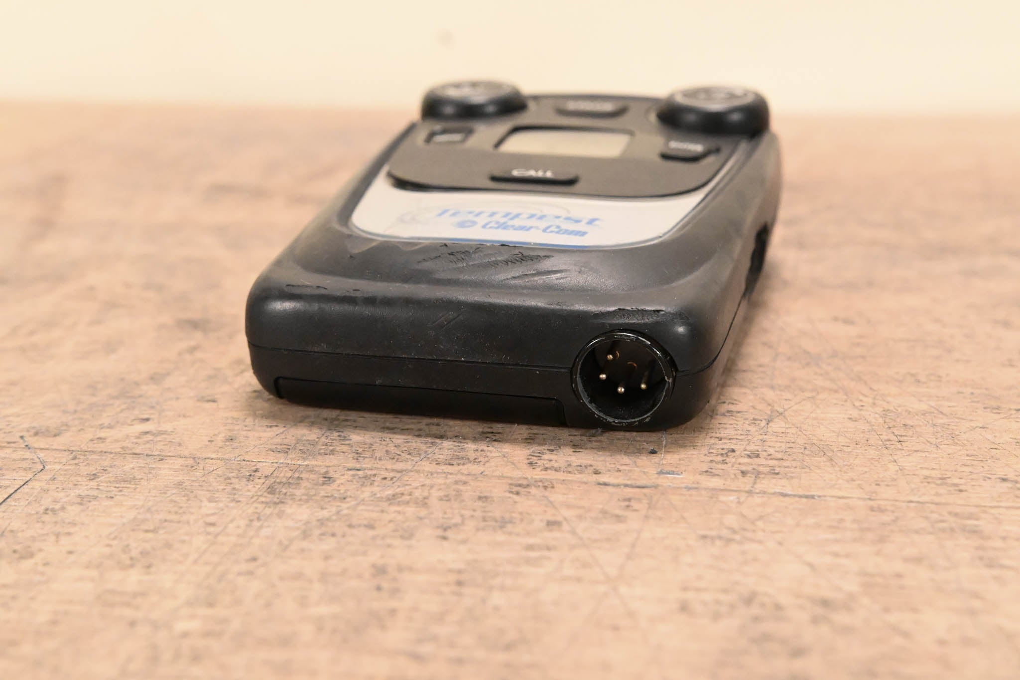 Clear-Com CP-242 Tempest 2.4 GHz 4-Channel Wireless BeltStation
