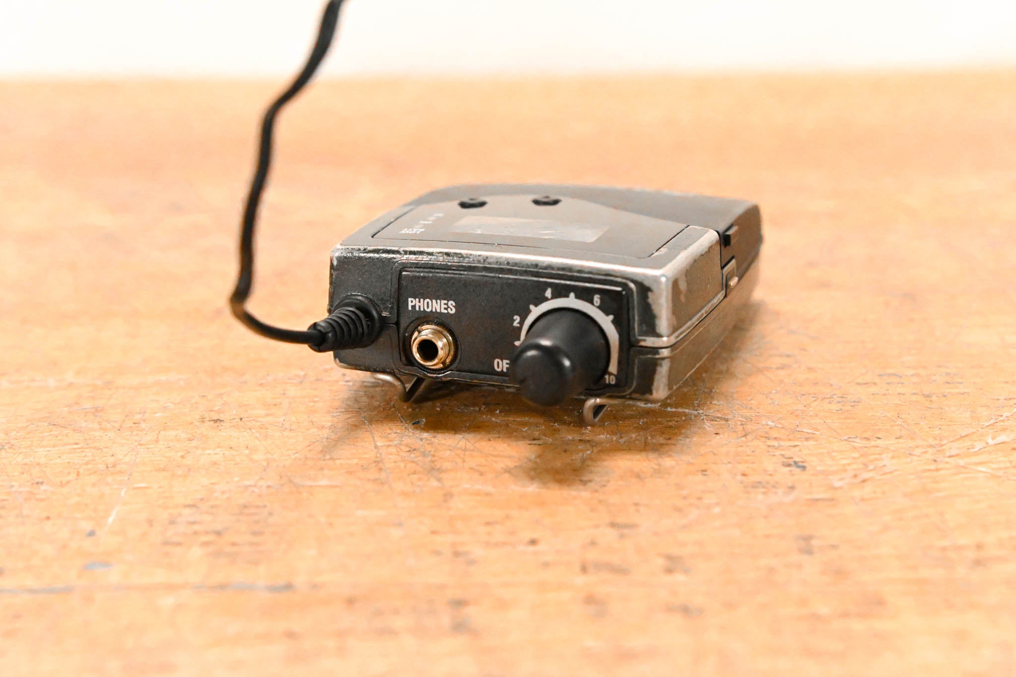 Sennheiser EK 300 IEM G3 Wireless Bodypack Receiver G Range: 566-608 MHz