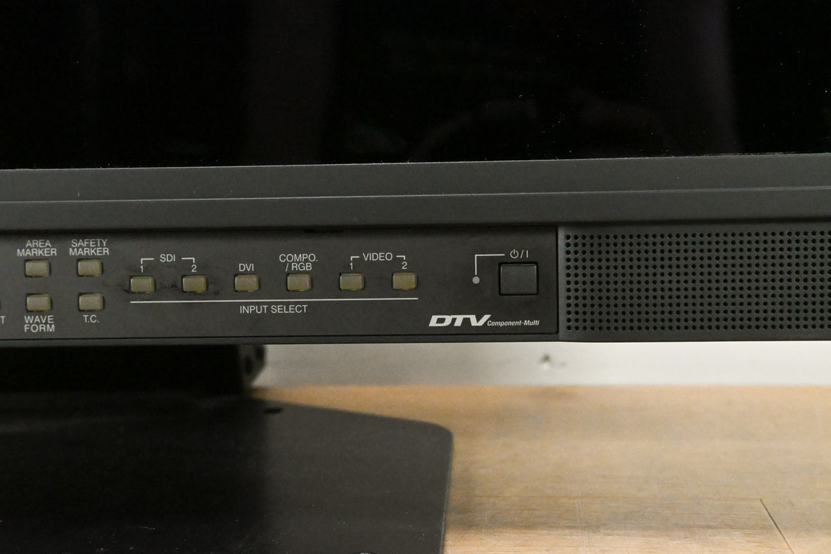 JVC DT-V24L3D Full HD 24” Studio LCD Monitor