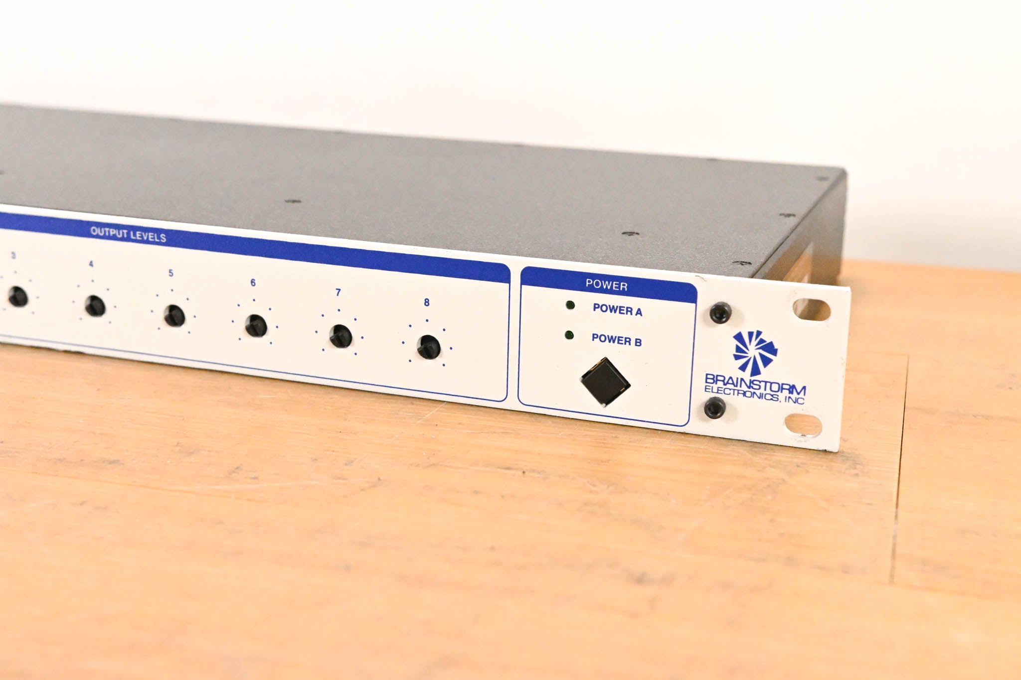 Brainstorm Electronics SR-28 Timecode Distributor/Reshaper (NO PSU)