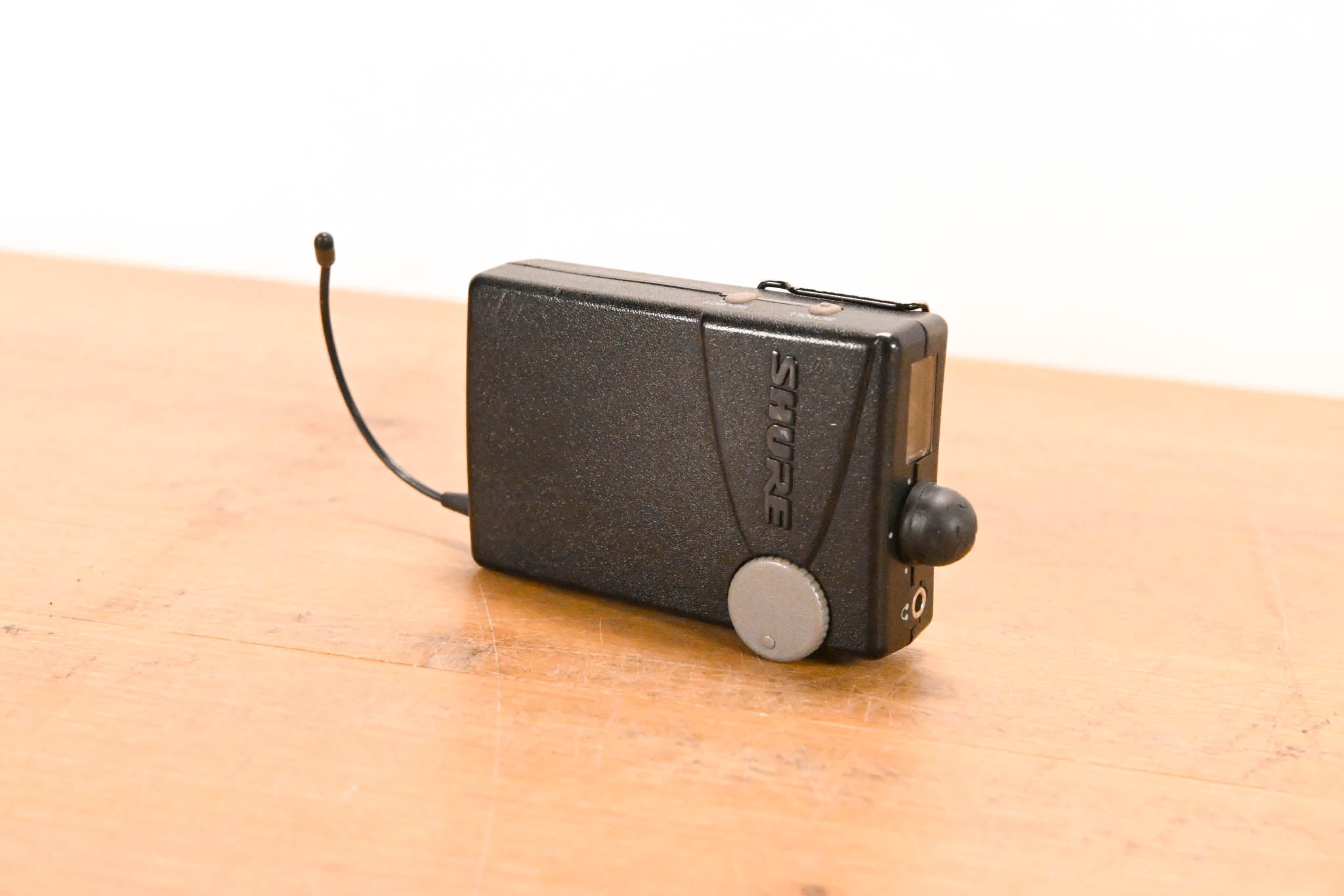 Shure PSM 400 In-Ear Monitoring System - 722-746 MHz (NO POWER SUPPLY)