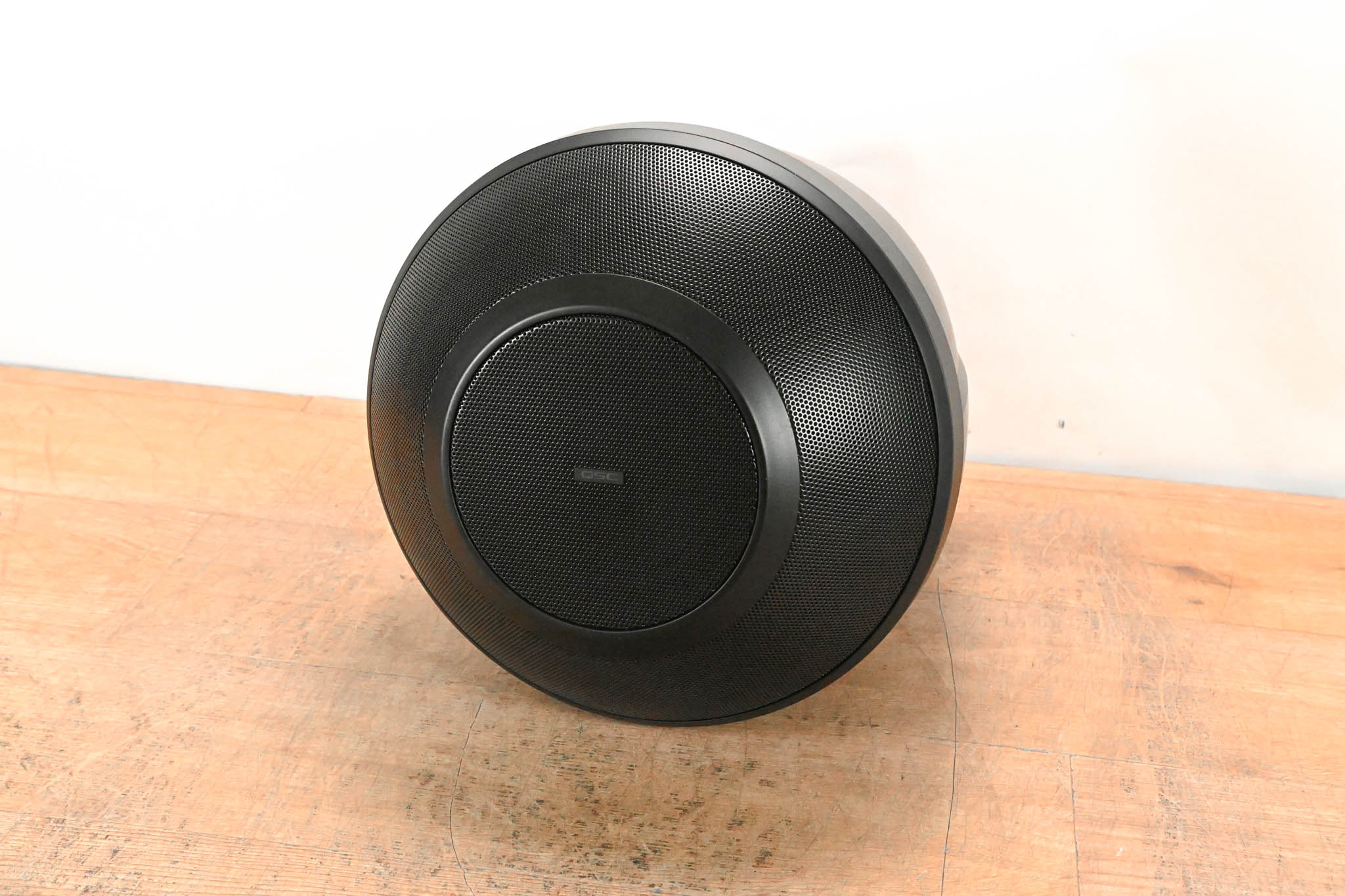 QSC AD-P.Halo Integrated SUB/SAT Pendant Loudspeaker System