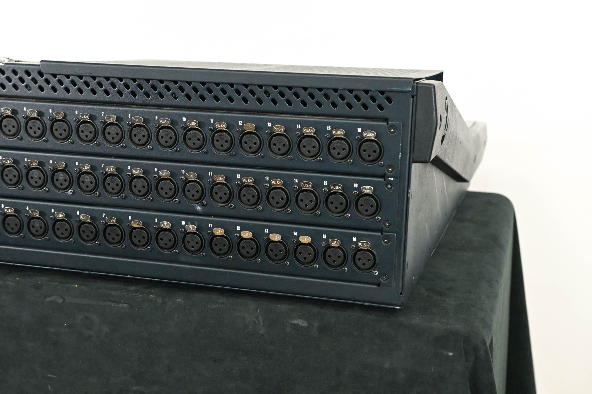 Digidesign VENUE SC48 Digital Audio Mixing Console