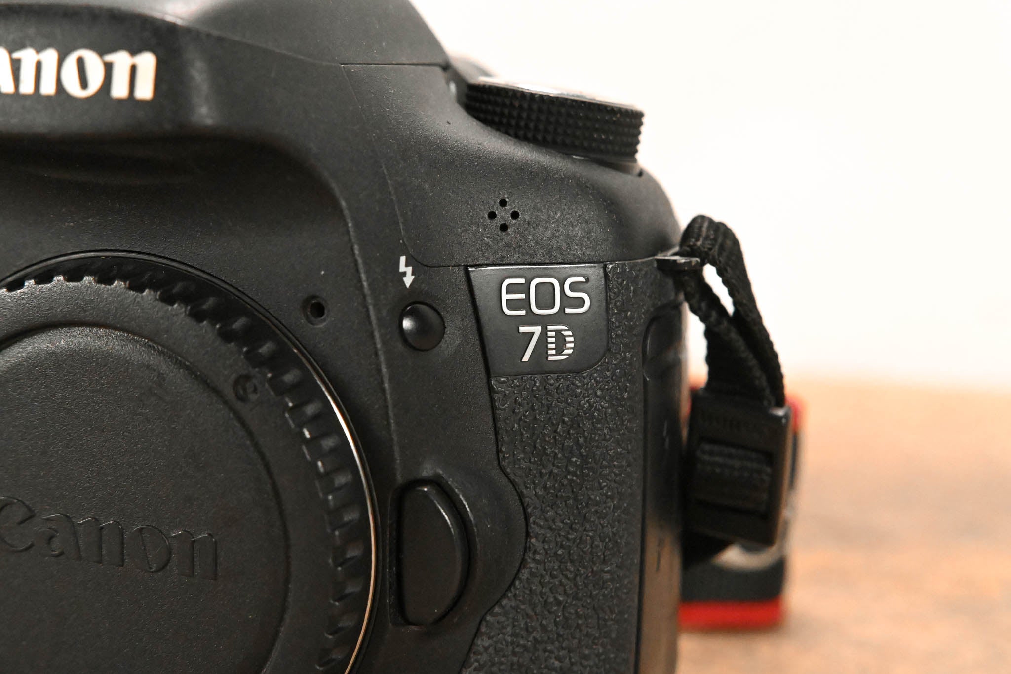 Canon EOS 7D DSLR Camera Body