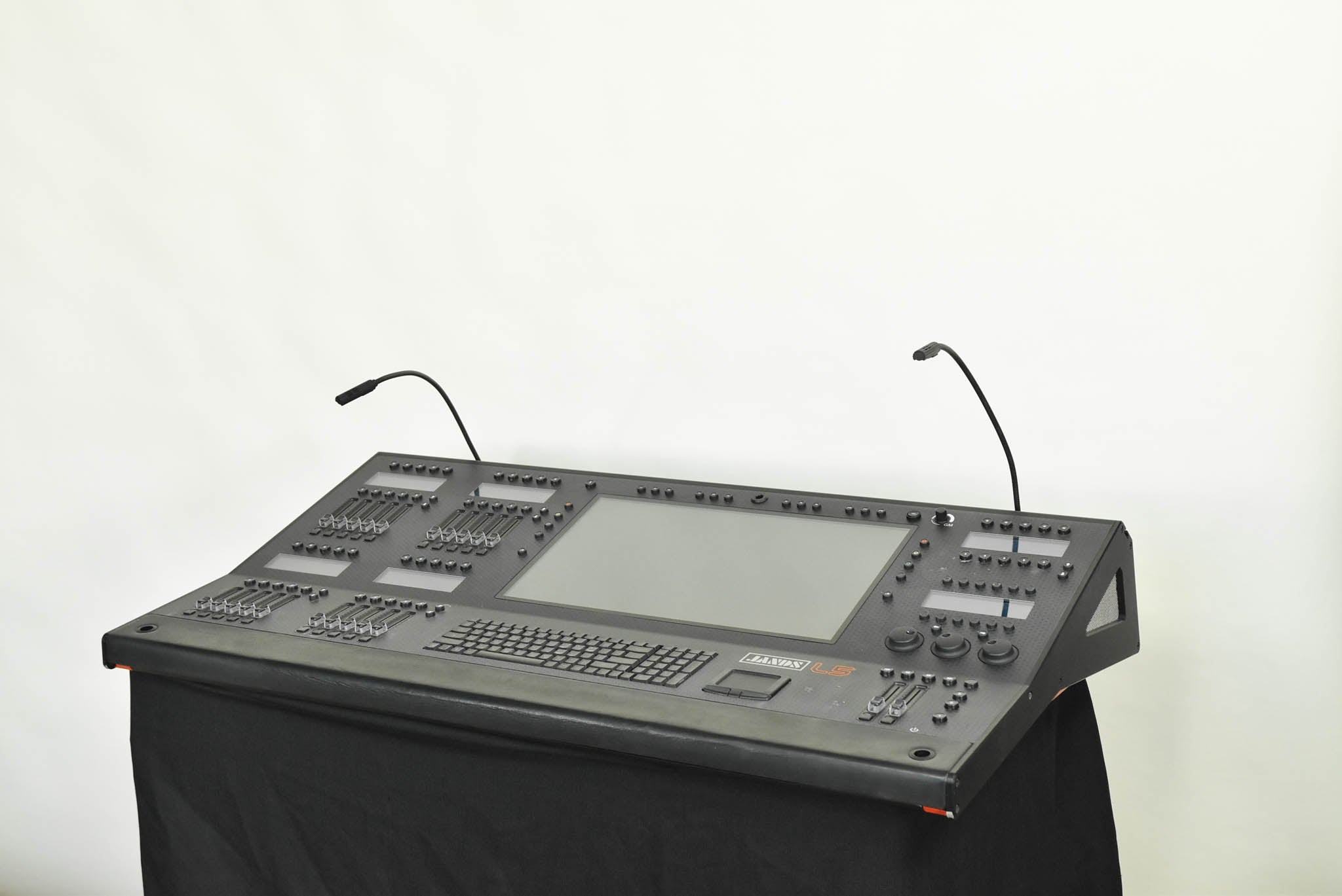 Jands Vista L5 Lighting Control Console