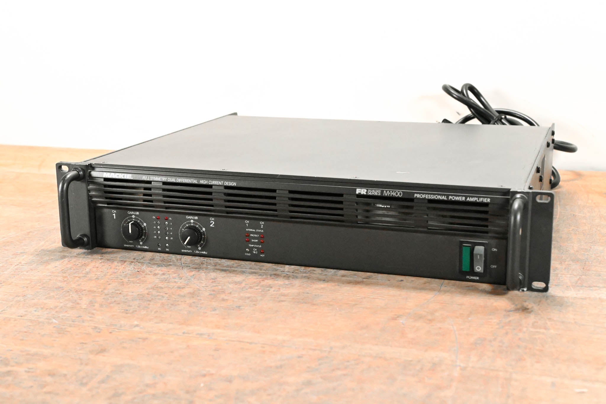 Mackie M•1400 2-Channel Power Amplifier