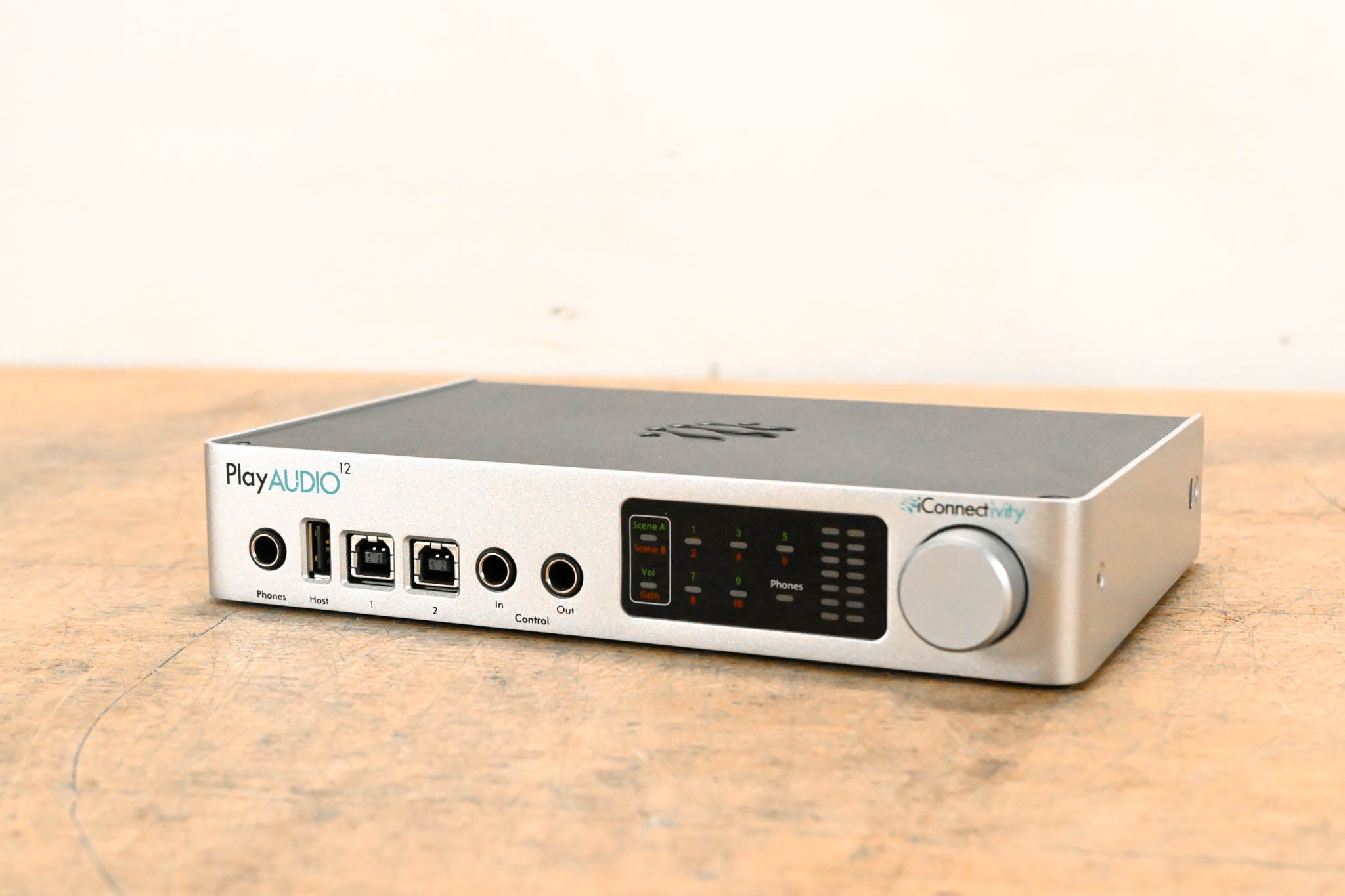 iConnectivity PlayAUDIO12 USB Audio and MIDI Interface (NO POWER SUPPLY)