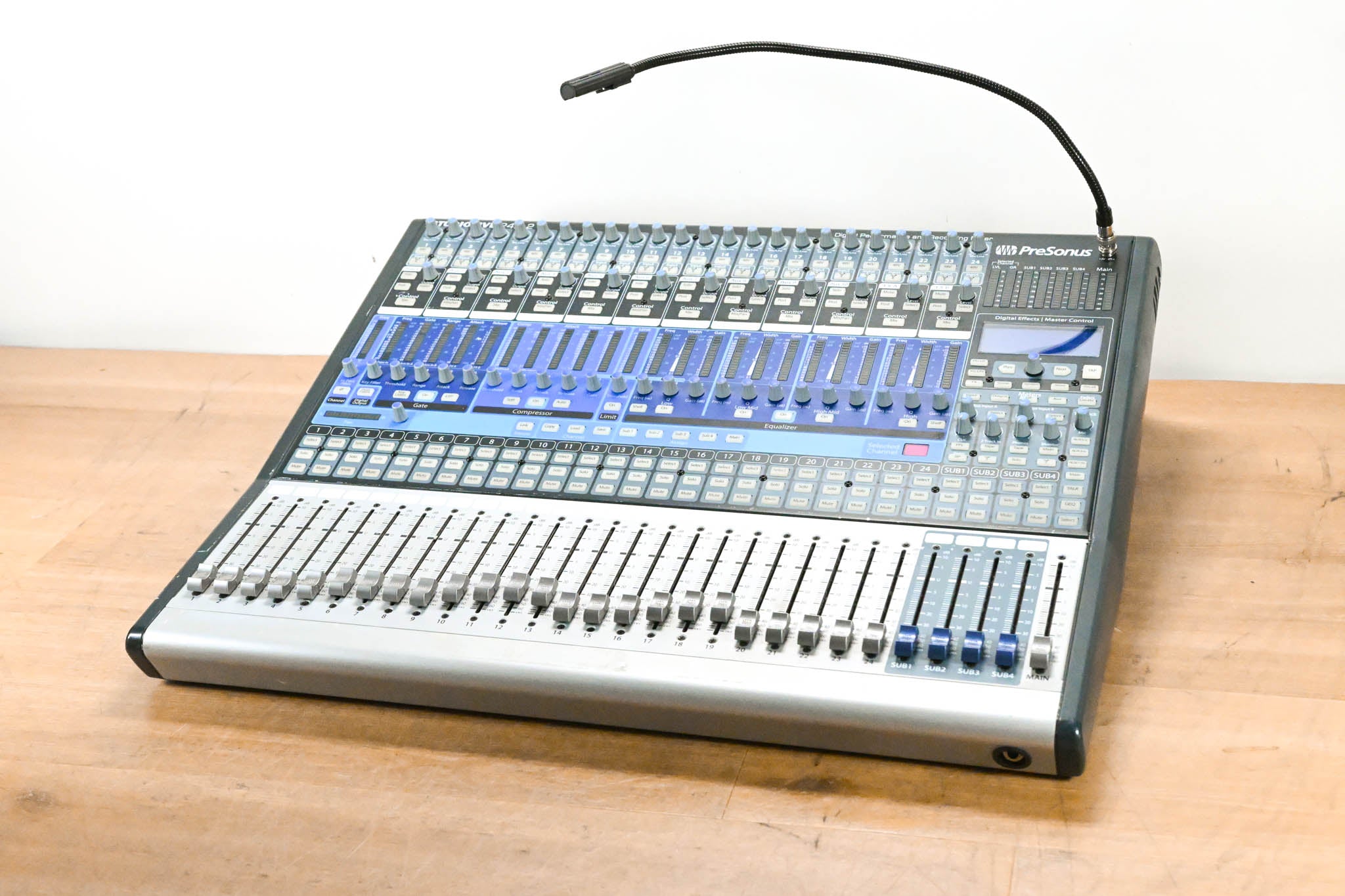 PreSonus StudioLive 24.4.2 24-Channel Digital Audio Mixer