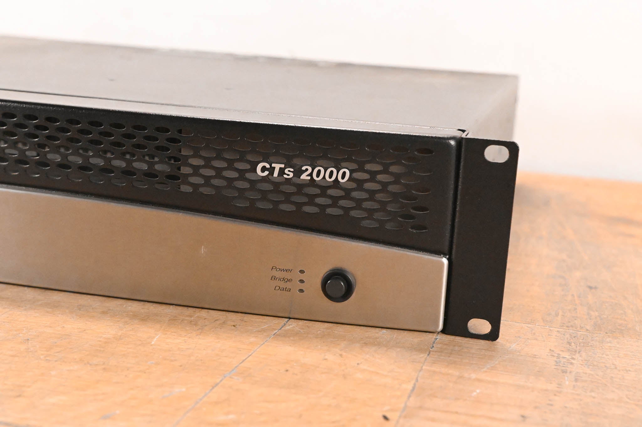 Crown CTs 2000 2-Channel 1000W Power Amplifier